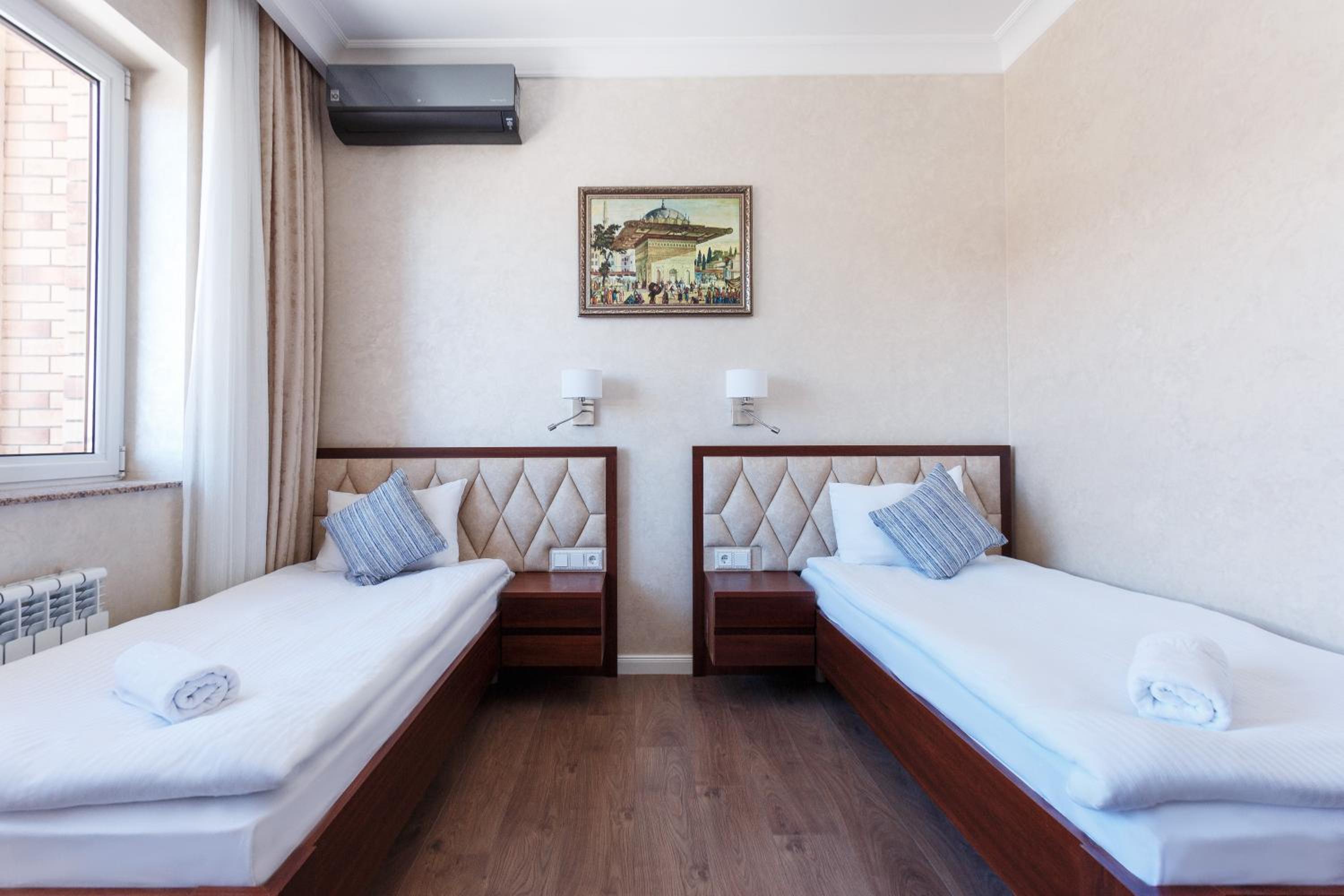 Standard Twin Room photo 3