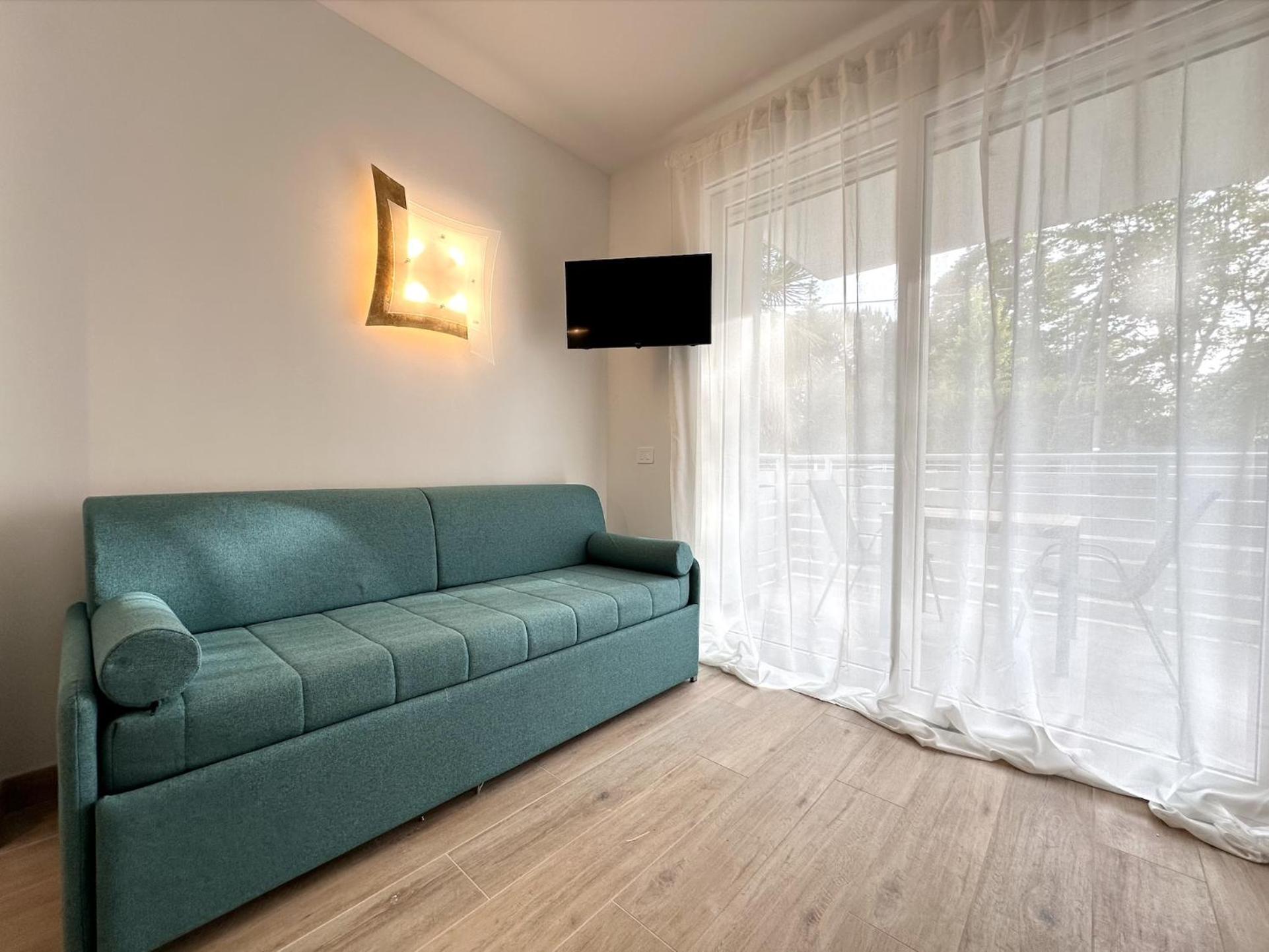 Superior One-Bedroom Apartment with Balcony photo 1