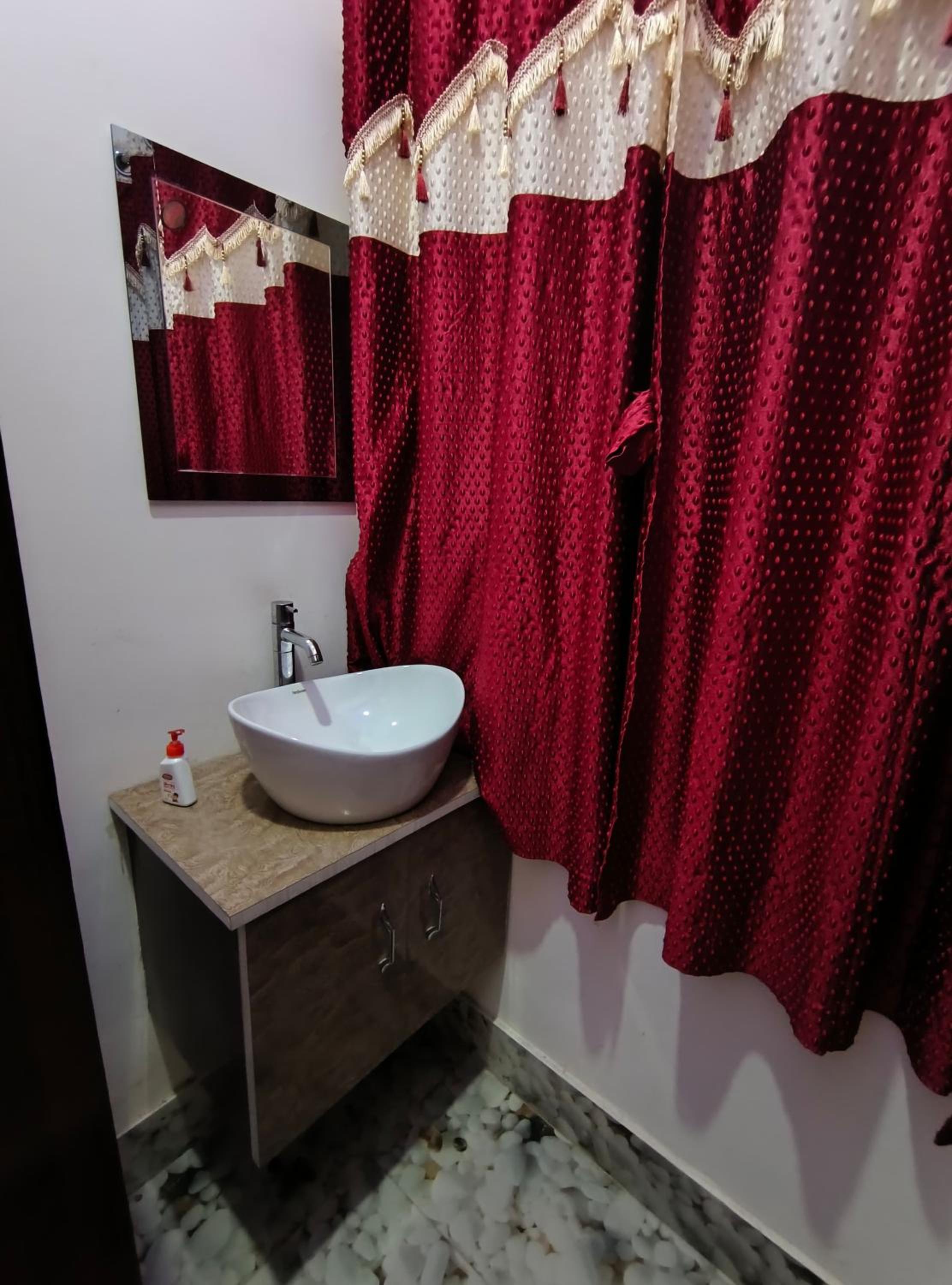 Deluxe Double Room (2 Adults + 1 Child) photo 3
