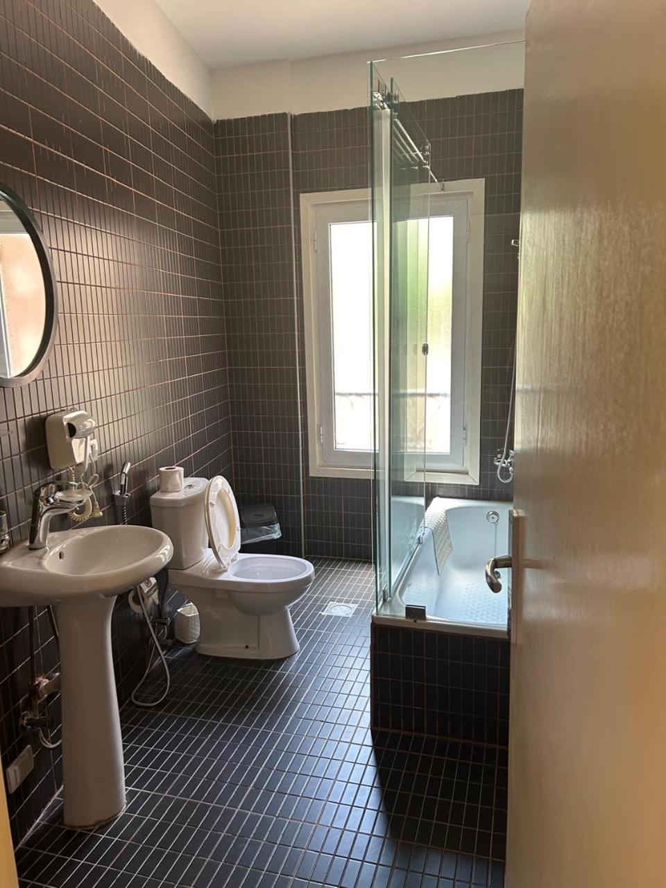 Deluxe Suite photo 3