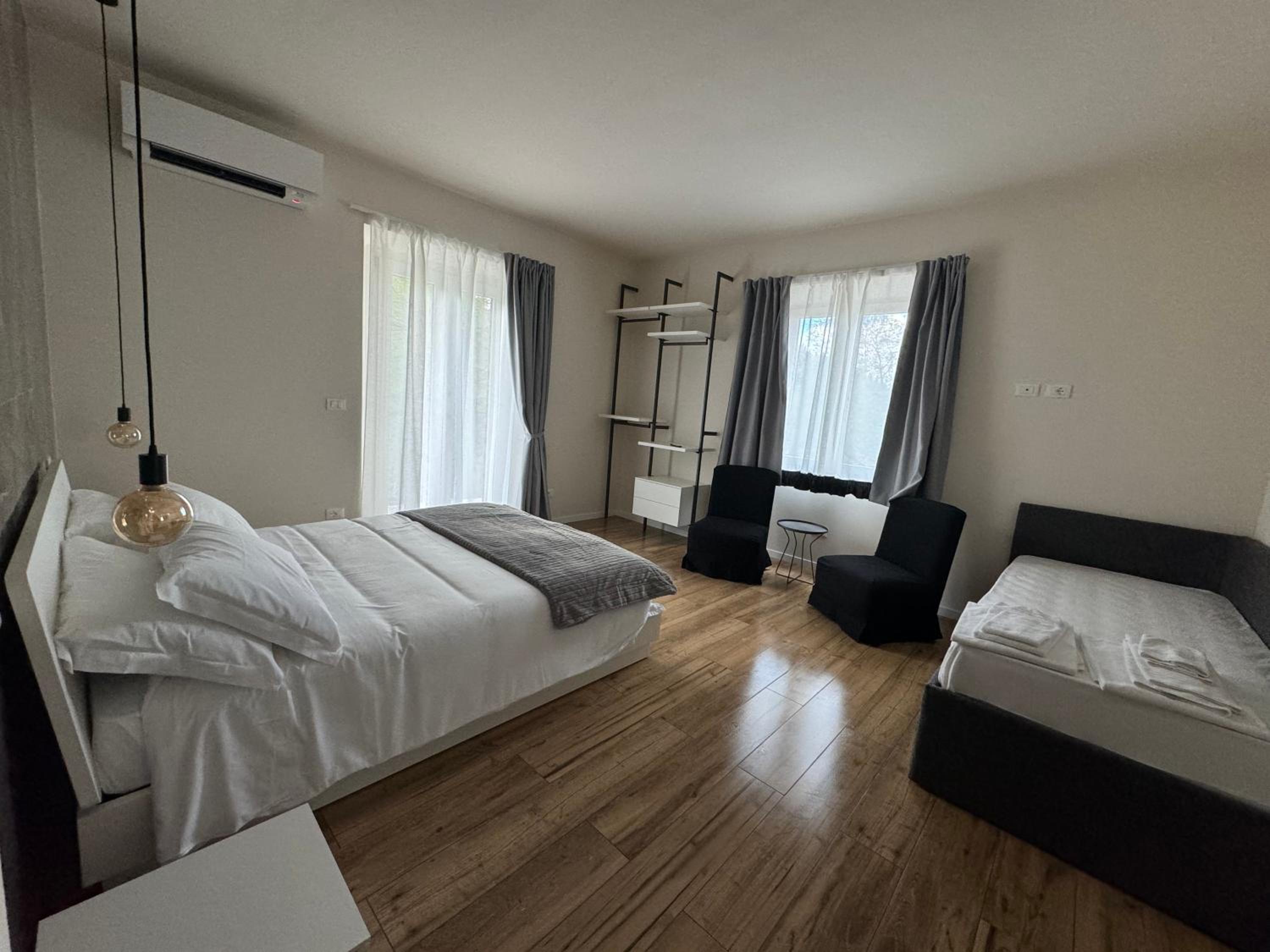 Deluxe Double Room with Extra Bed