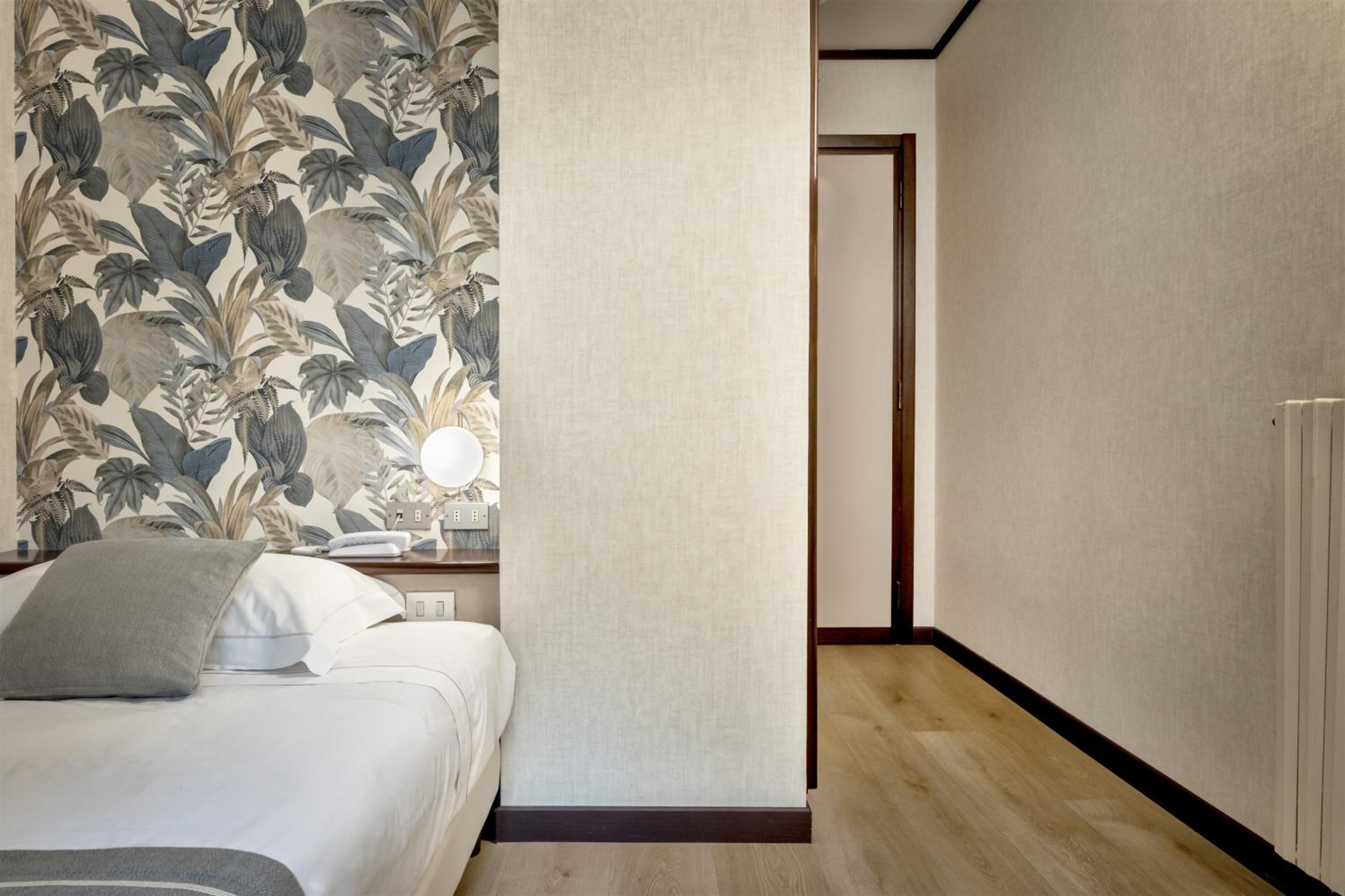 Single Room photo 2