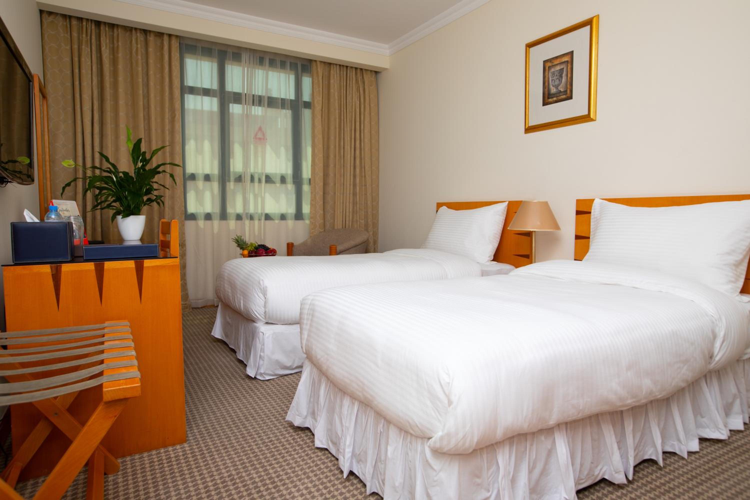 Superior Twin Room - Photo 4