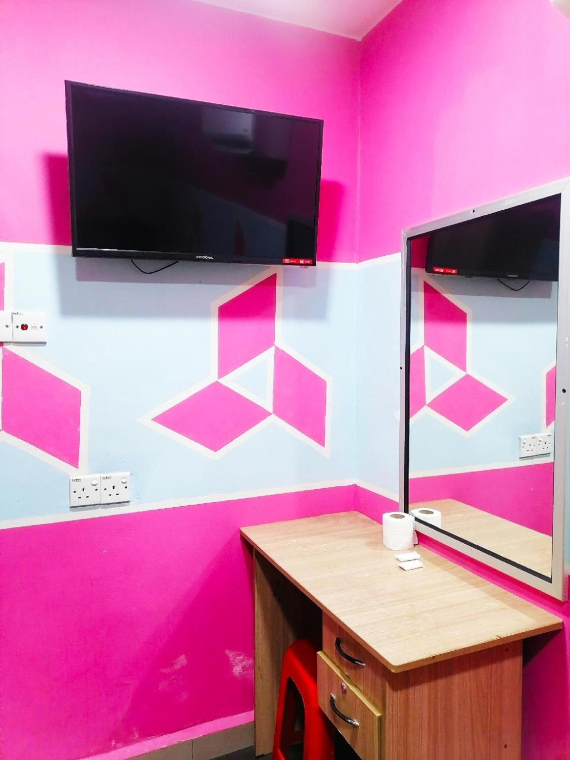 Double Room - Photo 2