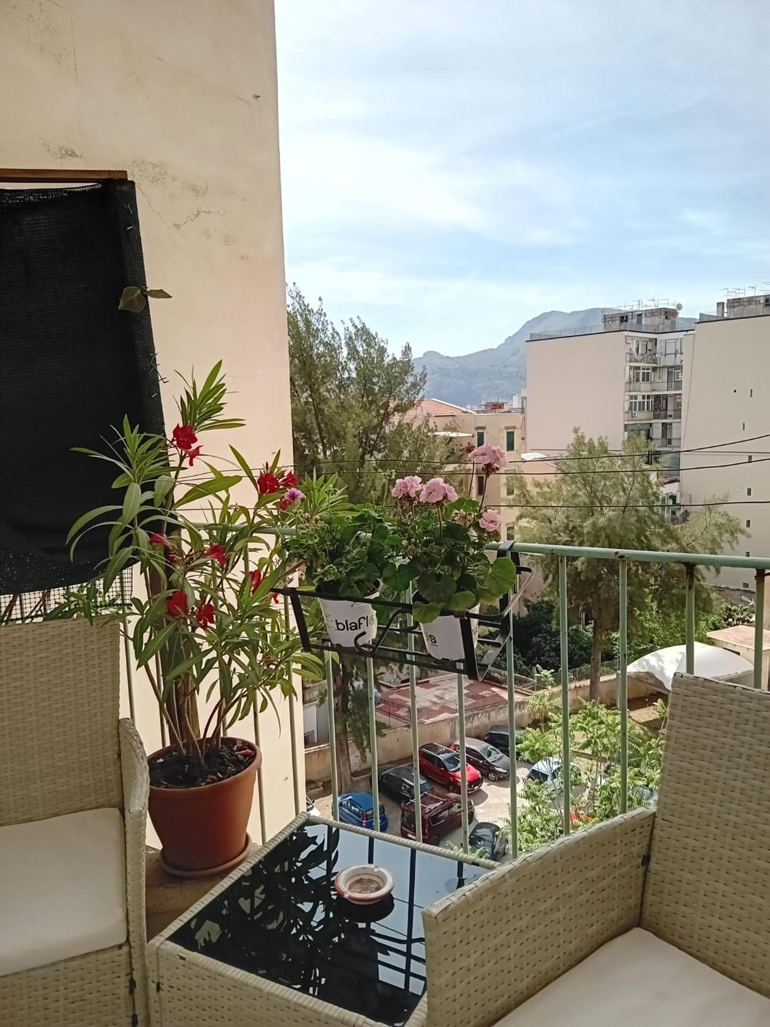 Double Room with Balcony photo 2
