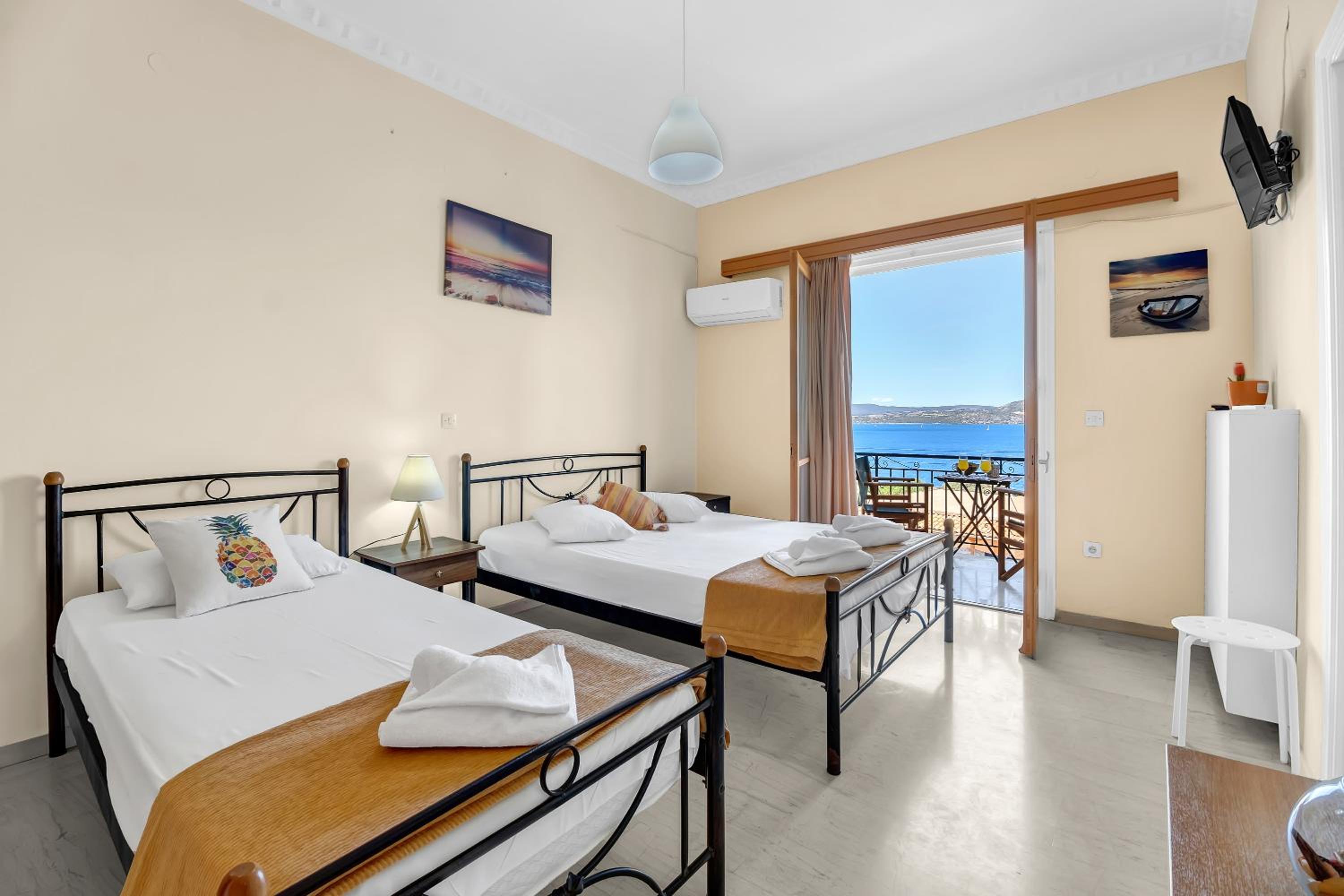 Superior One-Bedroom Apartment with Balcony photo 1