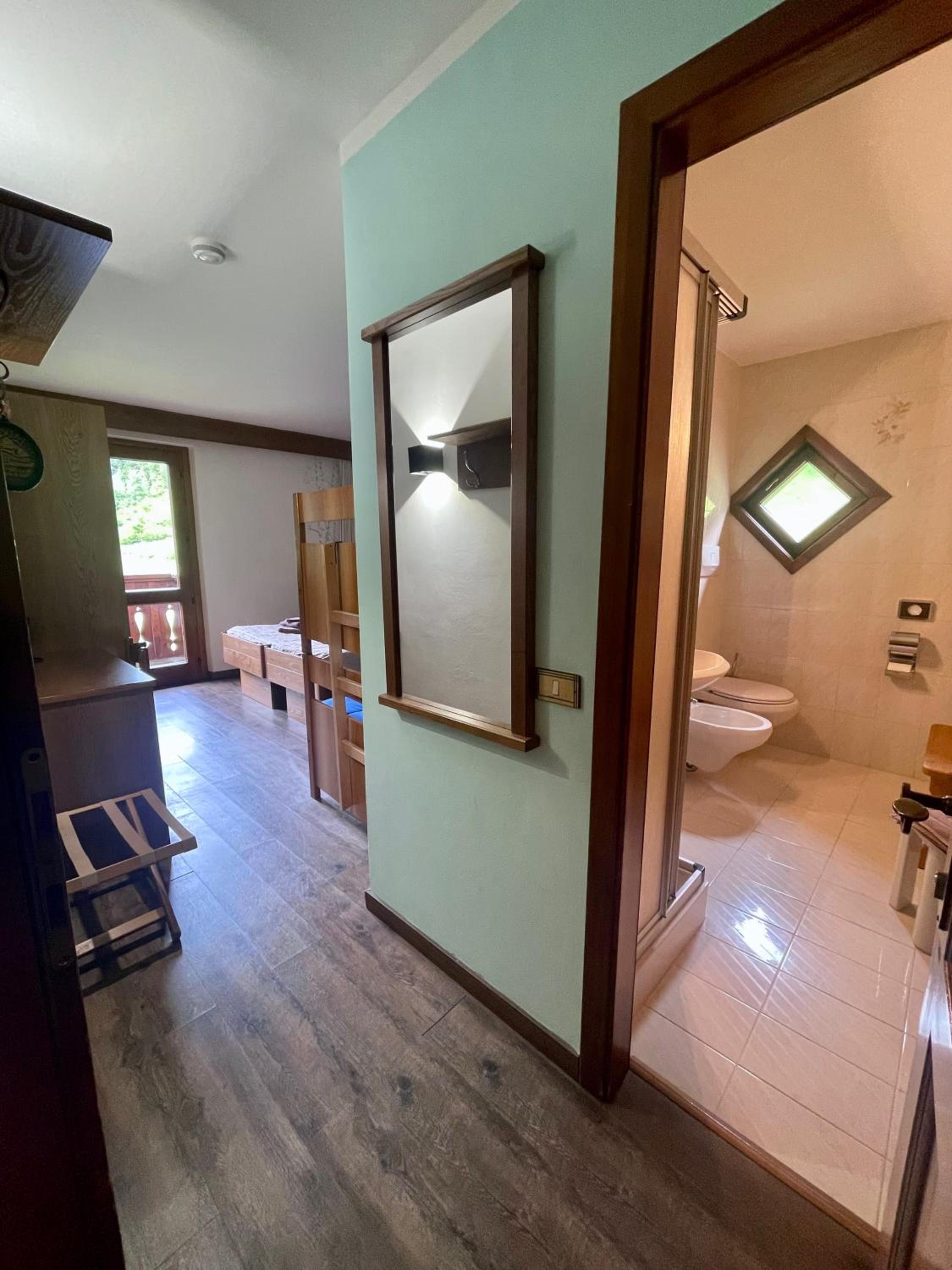 Quadruple Room with Balcony - Photo 1