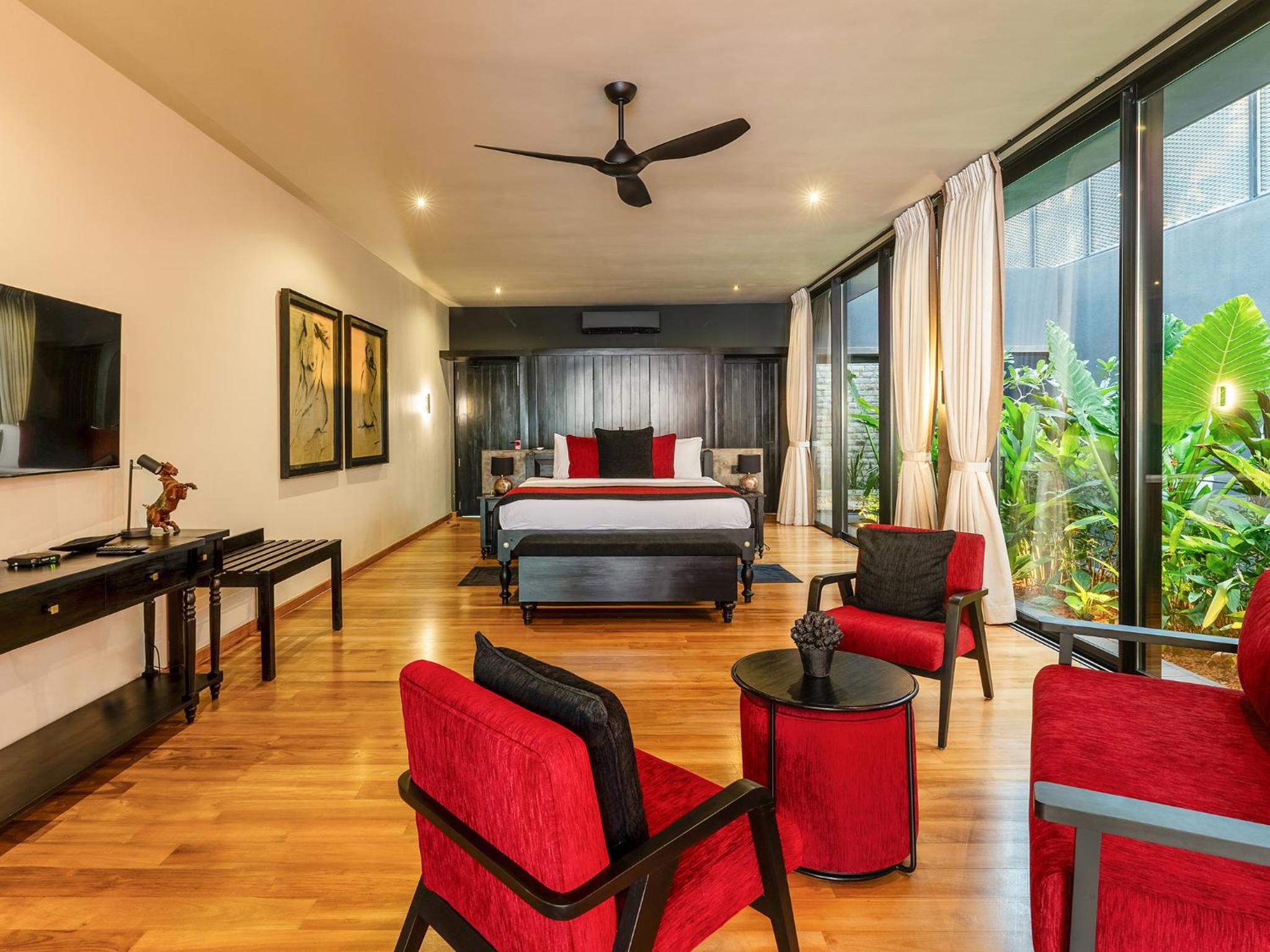Suite with Sea View