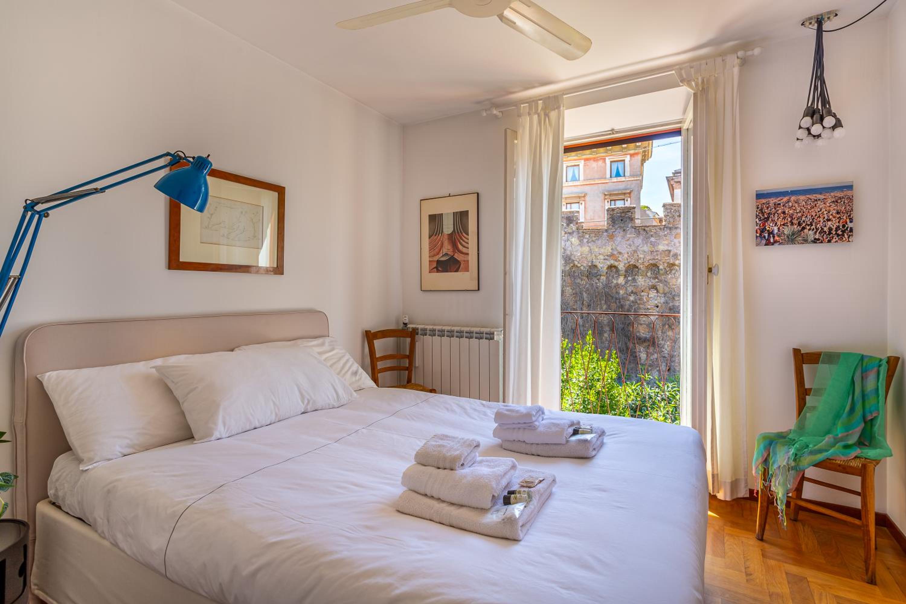 One-Bedroom Apartment with Terrace