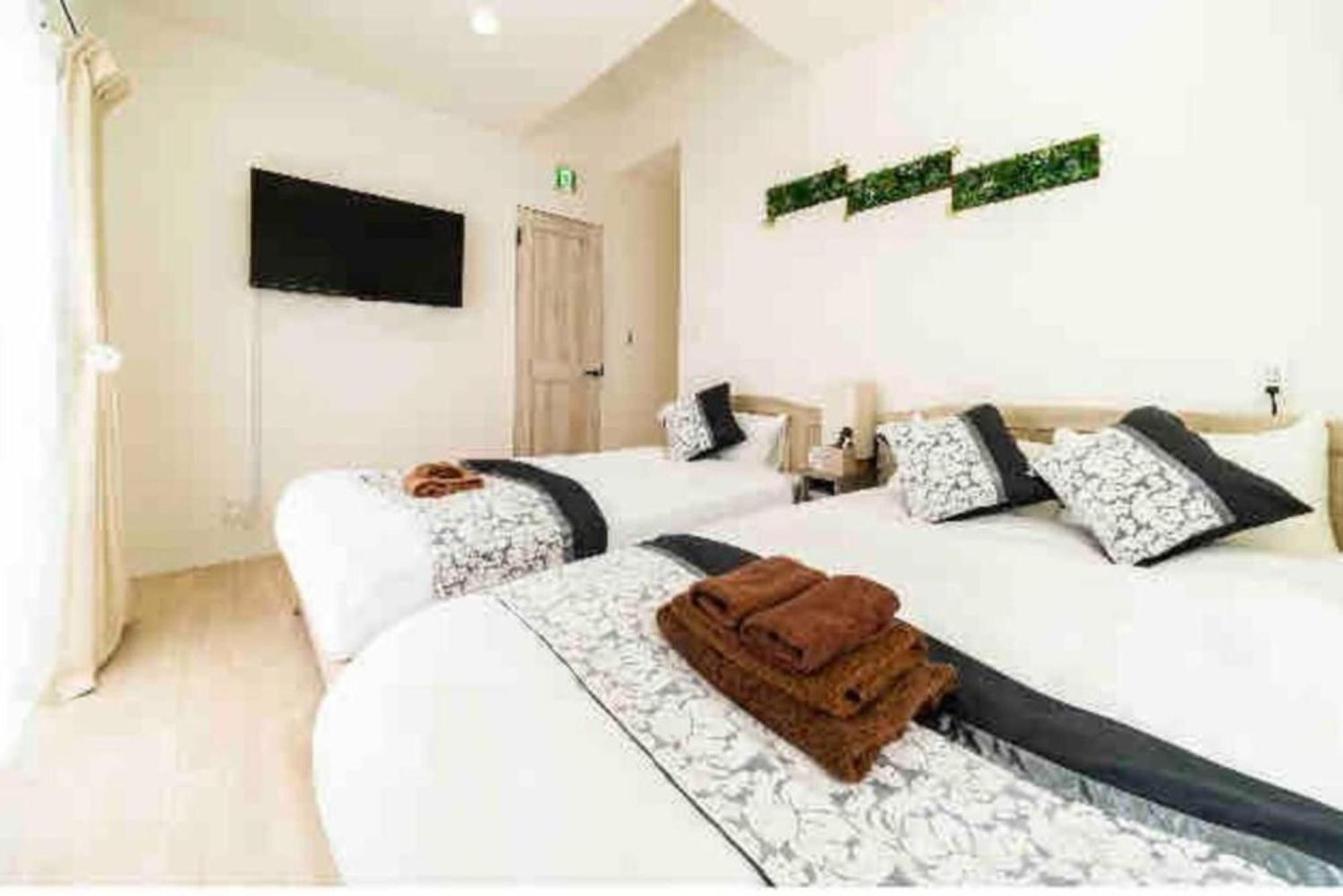 Three-Bedroom Vacation Home  photo 1