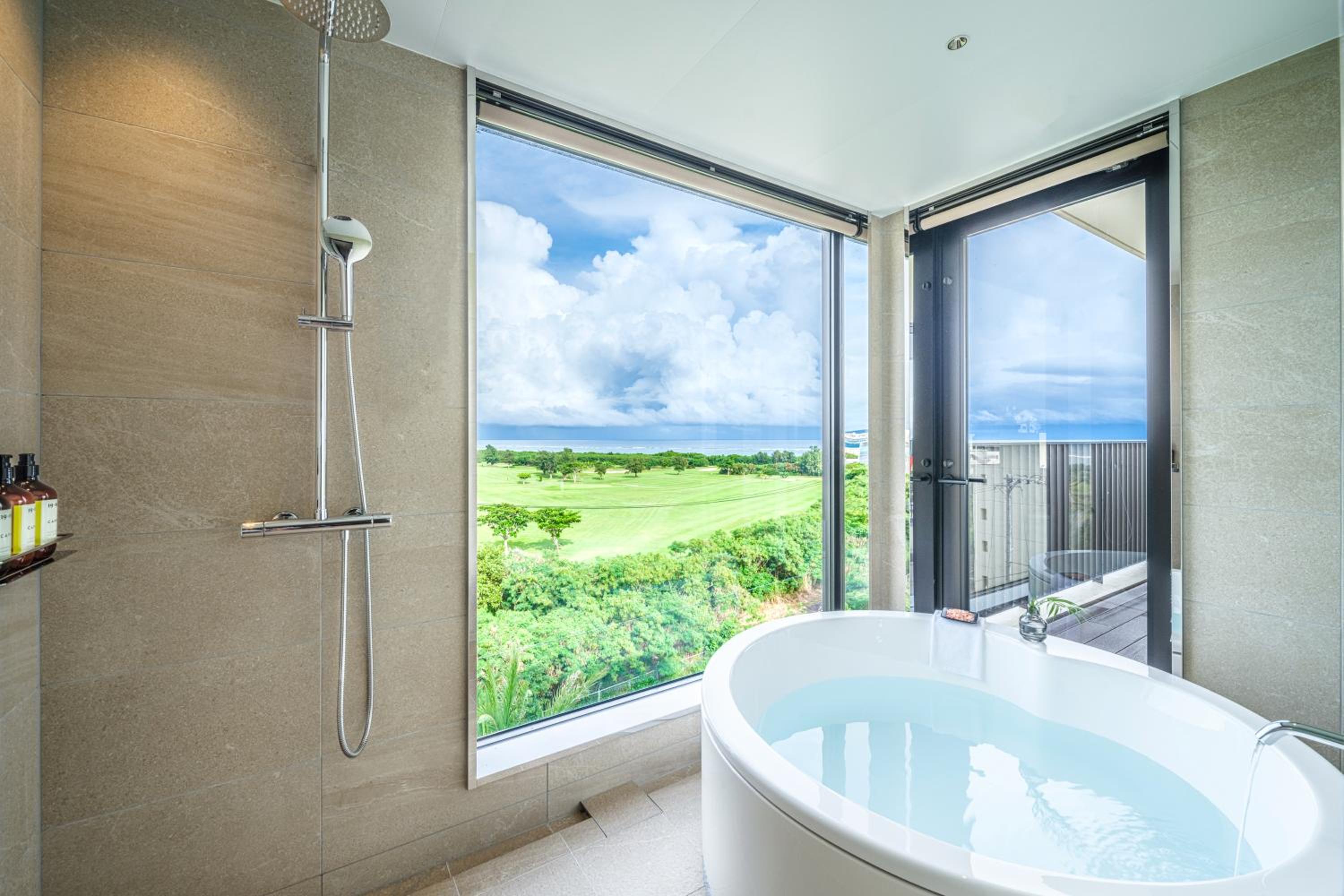 Deluxe Double - Ocean View  photo 3