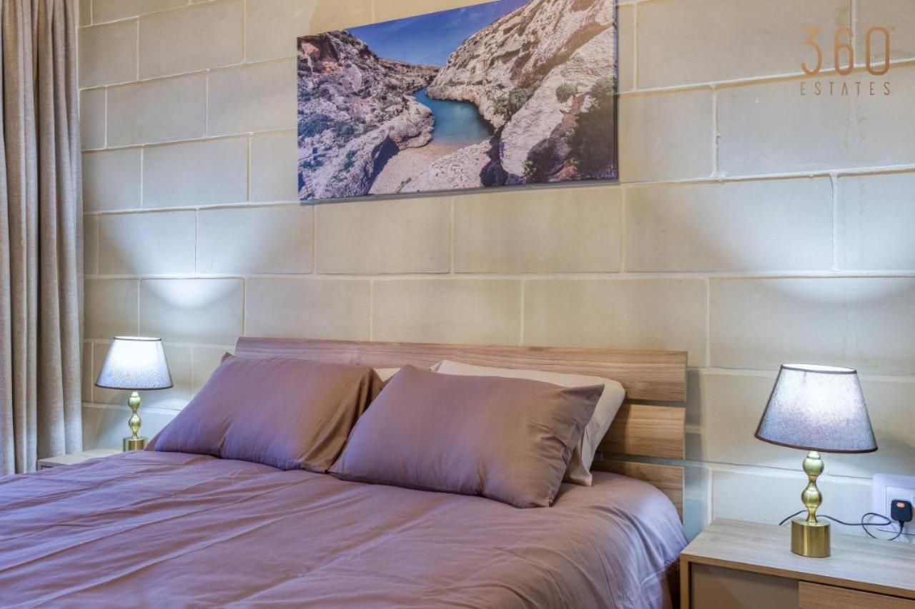 Four-Bedroom House photo 1