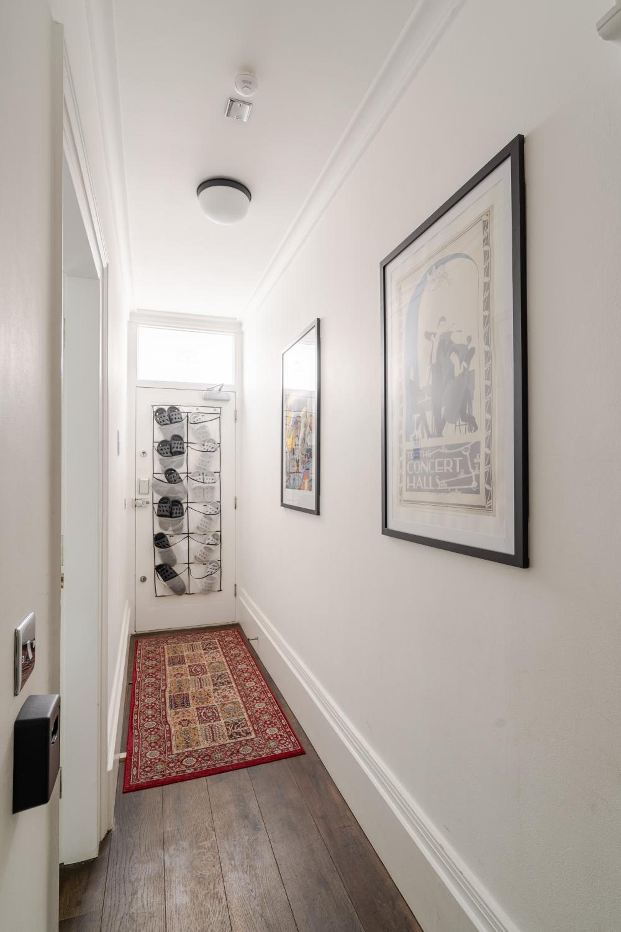 Double Room with Shared Bathroom photo 3