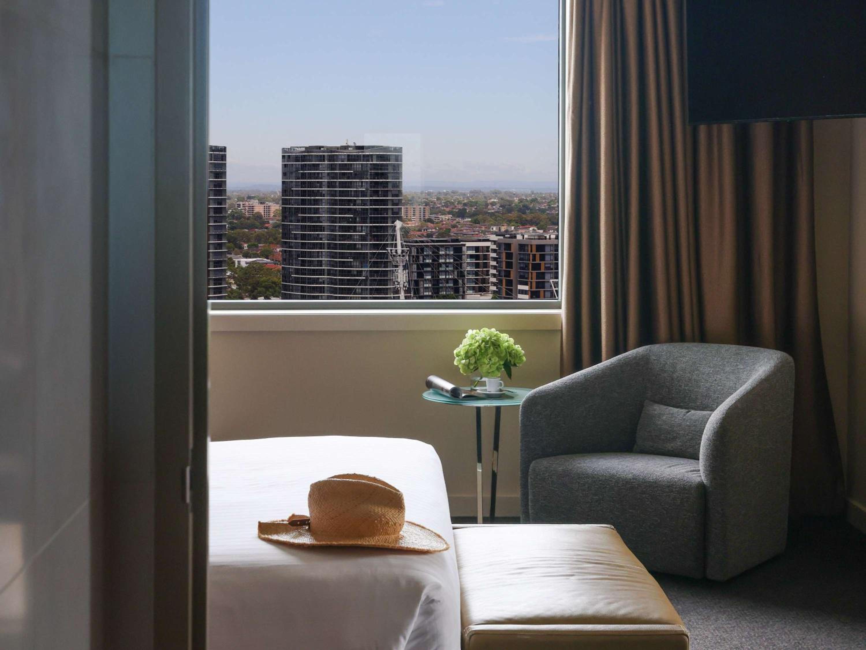 Executive King Suite with Spa Bath - Lounge Access