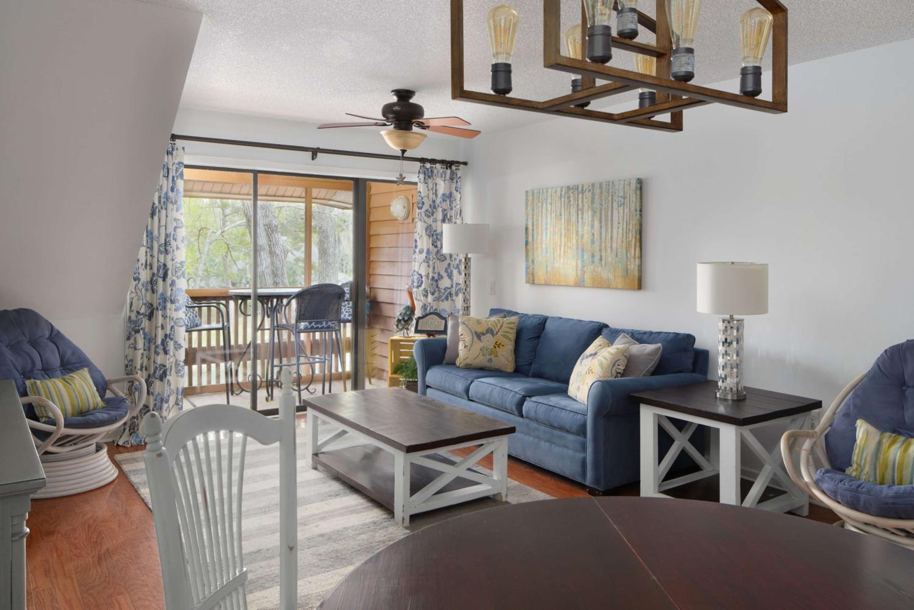 Two-Bedroom Lodge Lake View - Photo 4