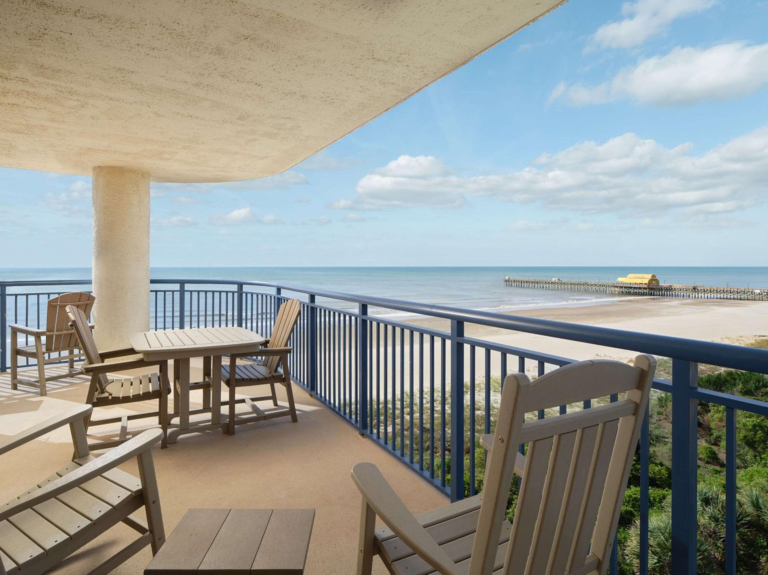 Two-Bedroom Ocean Front Condo - Brighton - Photo 7