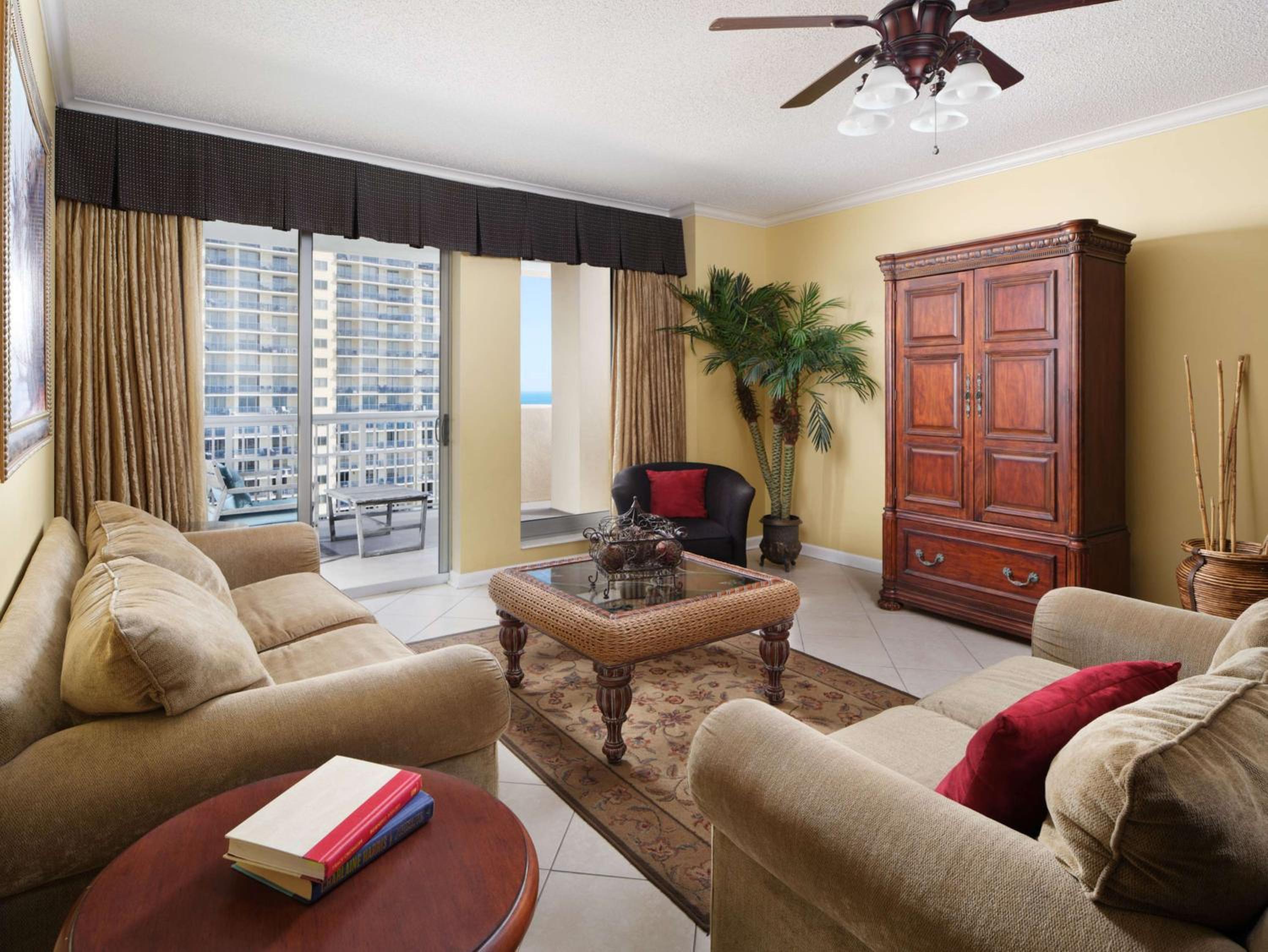 Three-Bedroom Ocean View - Margate - Photo 7