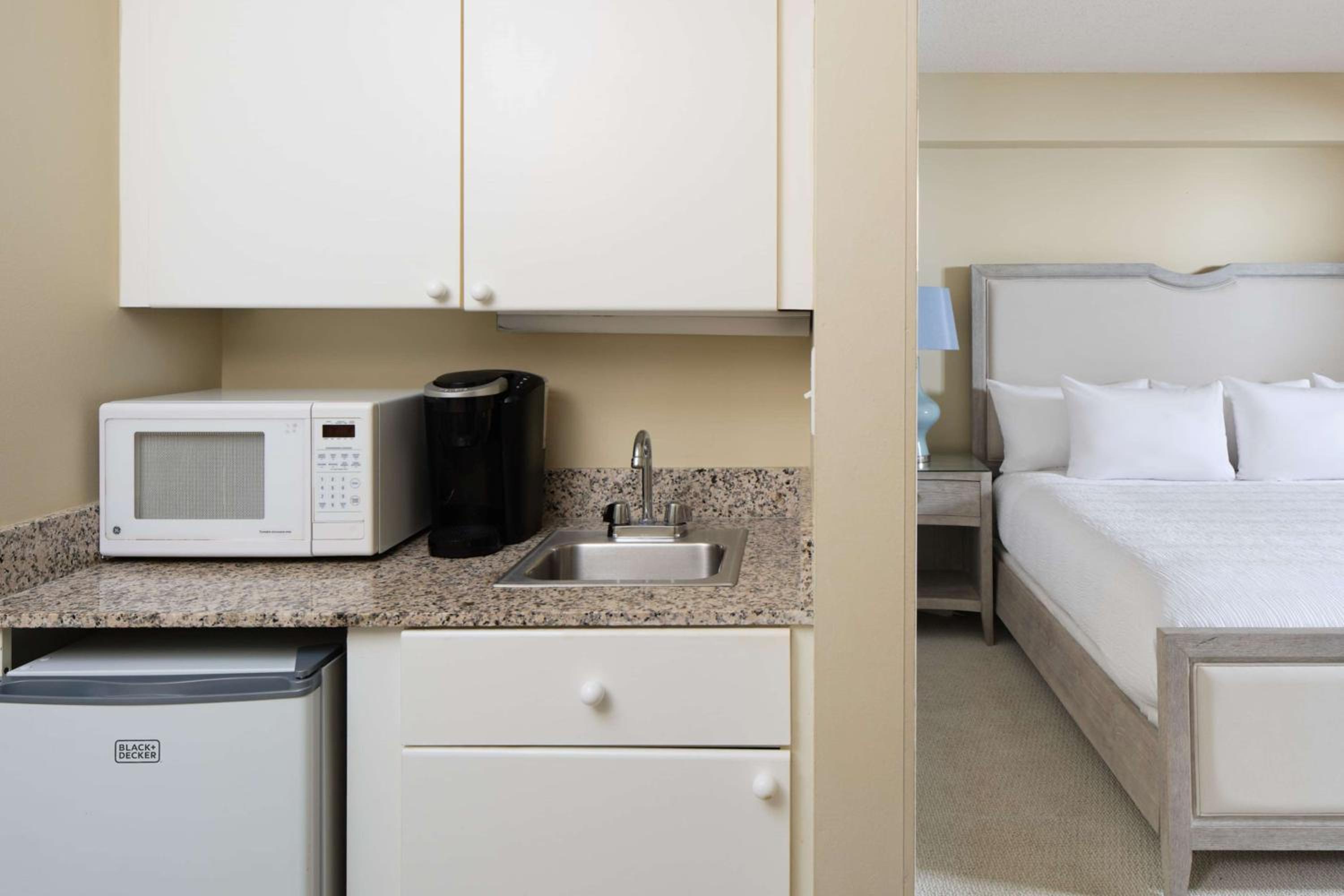 King Room with Ocean View - Photo 2