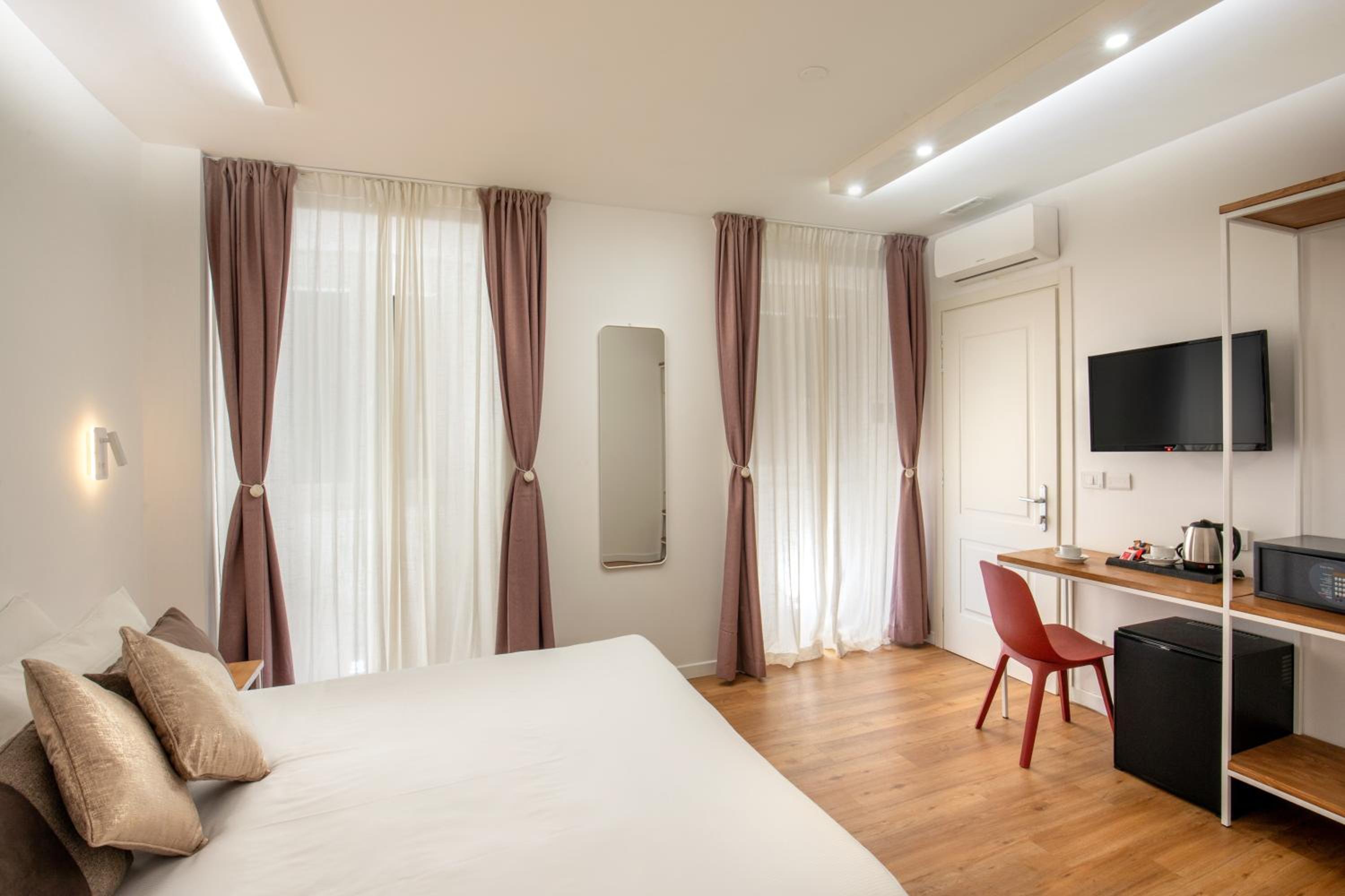 Deluxe Double Room - Annex Building photo 3