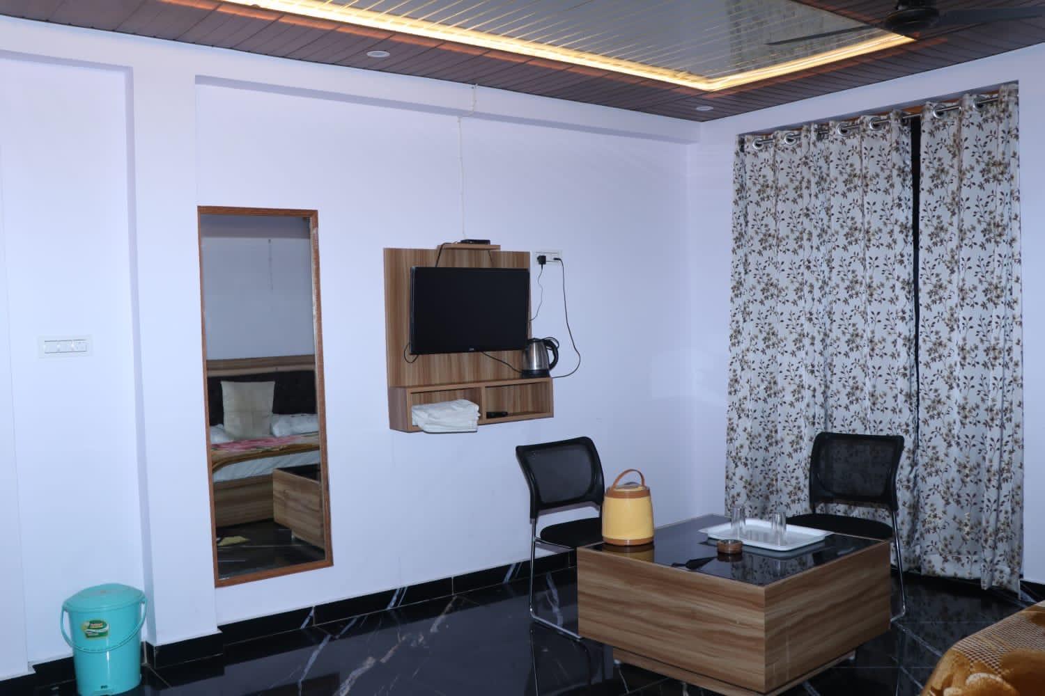 Double Room - Photo 4