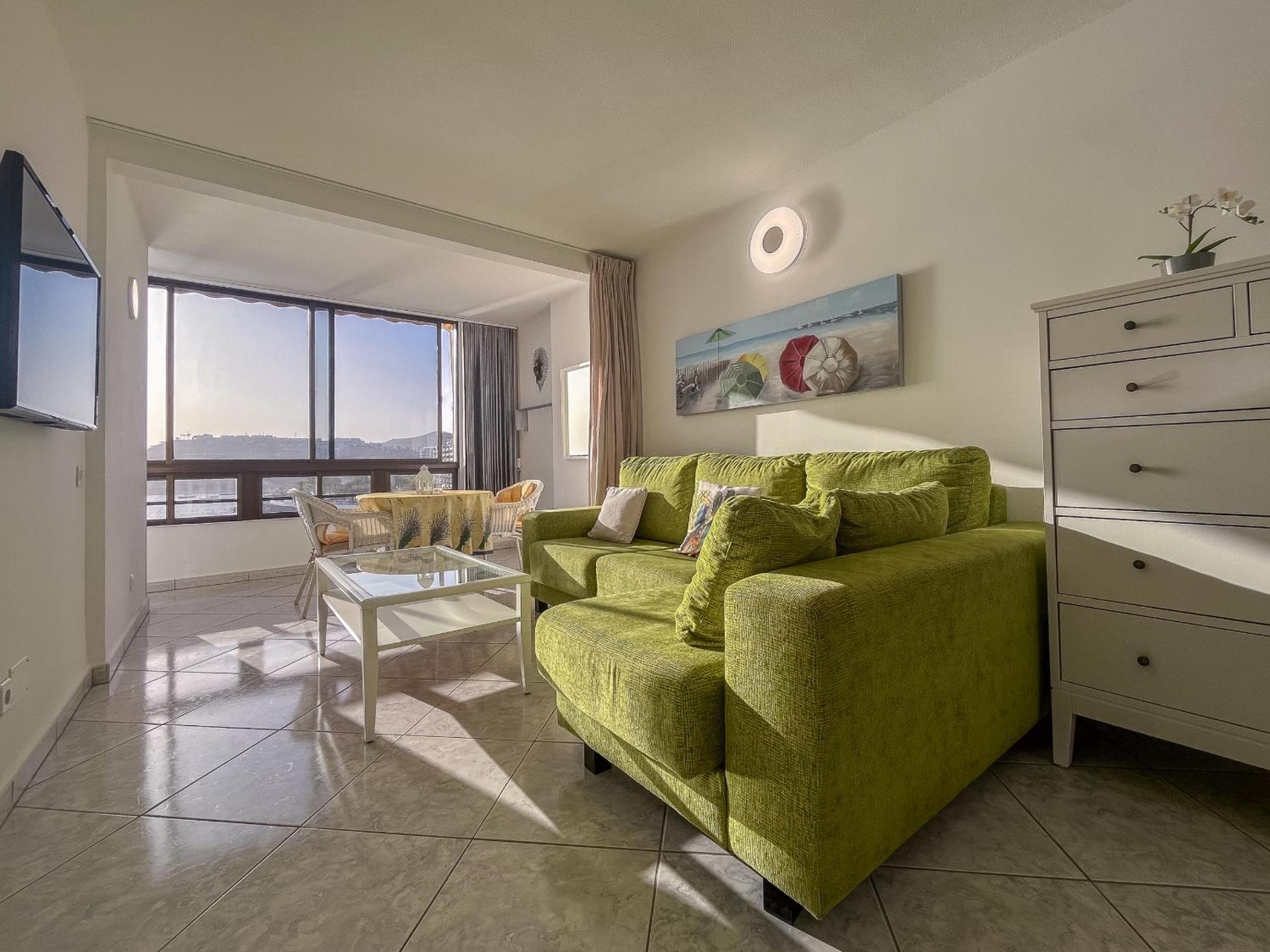Apartamento con vista al mar
