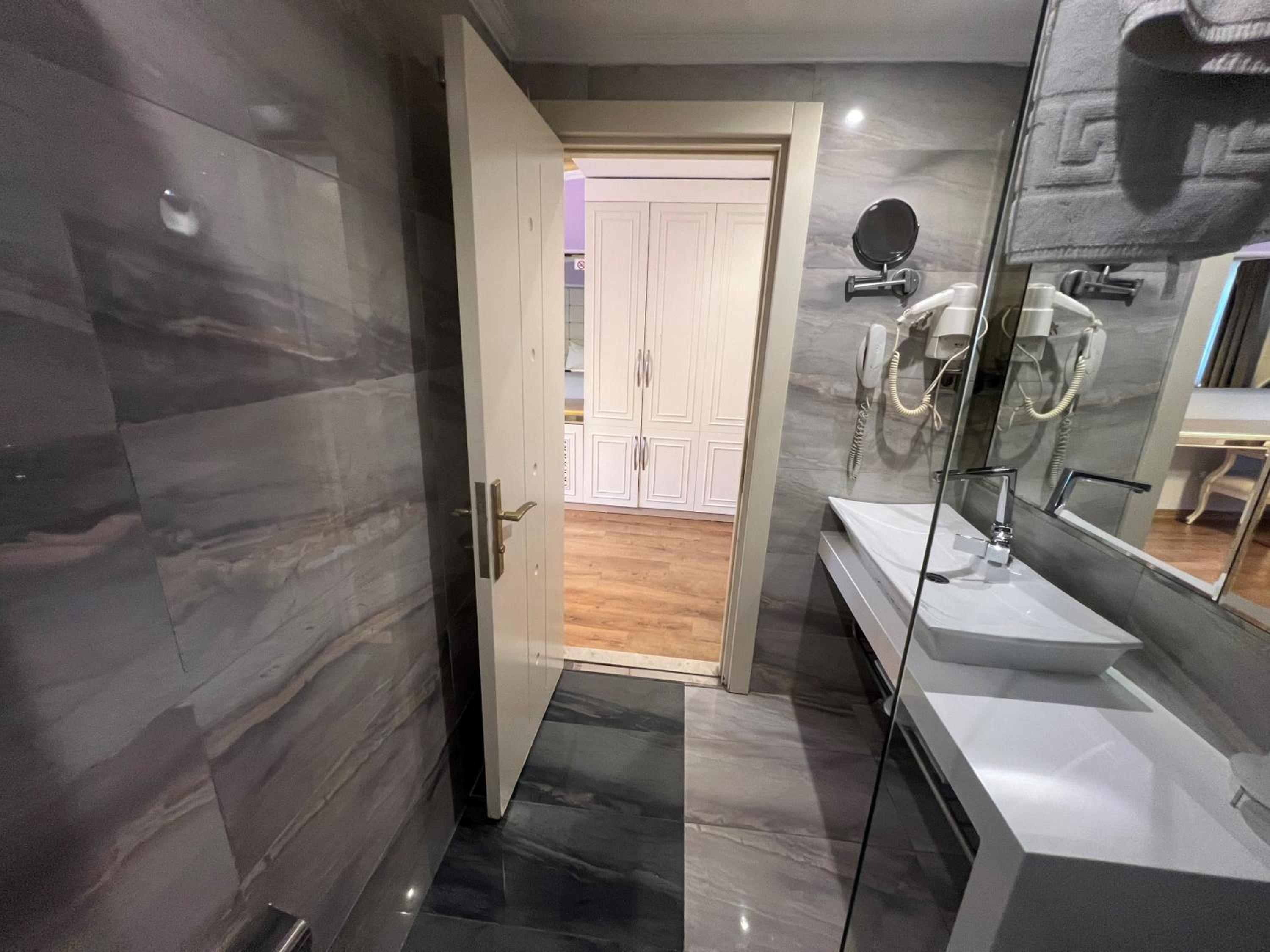Deluxe Room photo 3