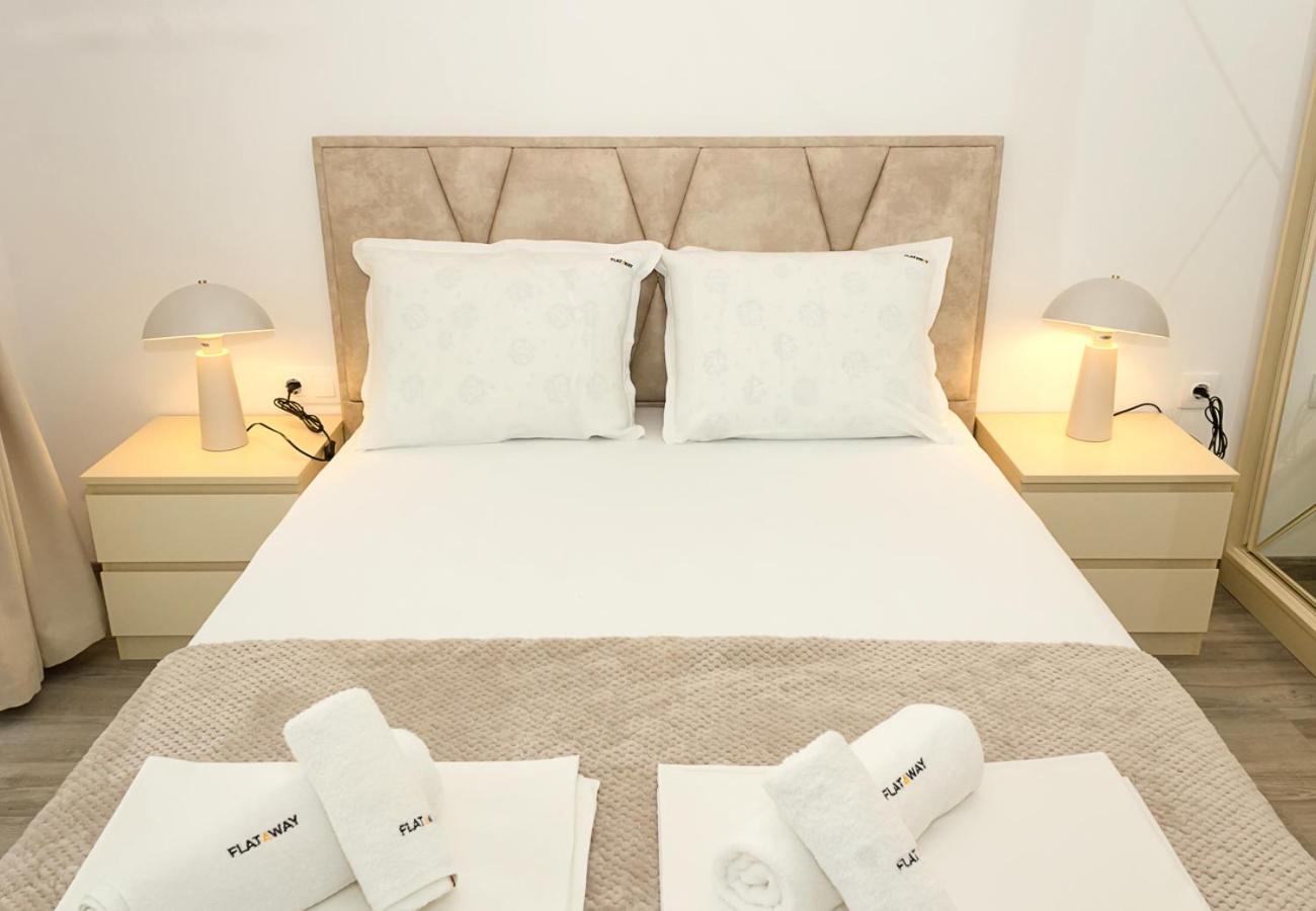 One-Bedroom Apartment with Balcony