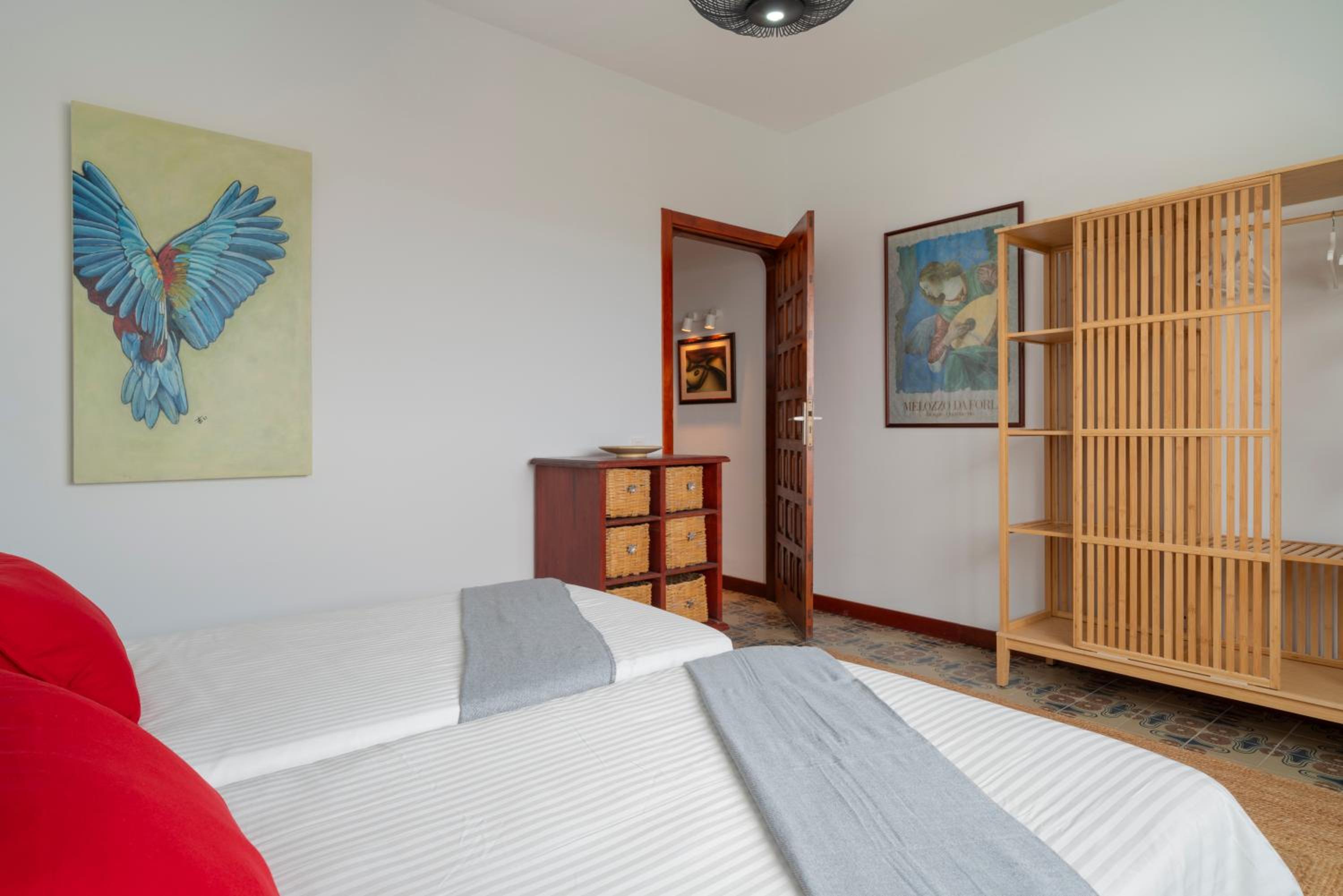 Villa de Tres Habitaciones