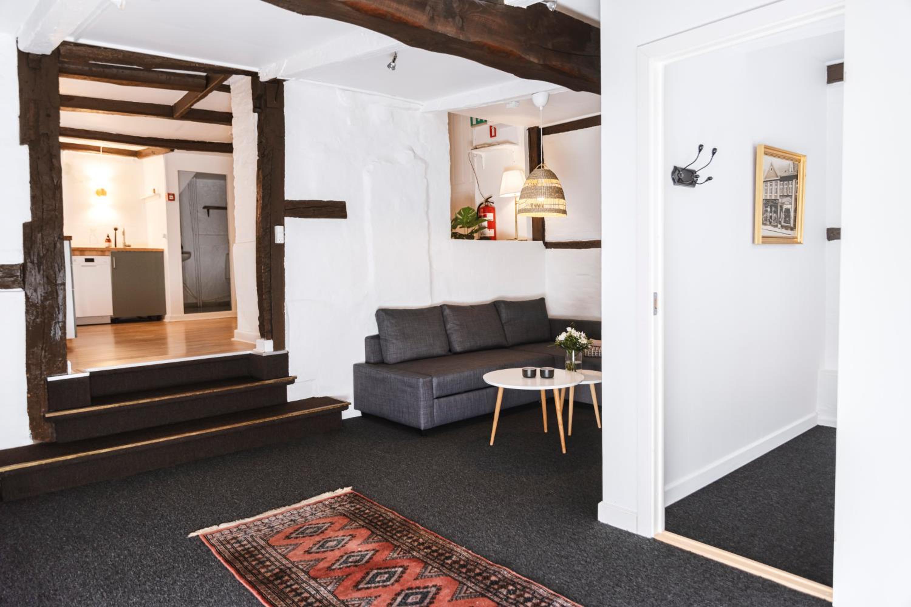 Apartment - Ground Floor photo 1