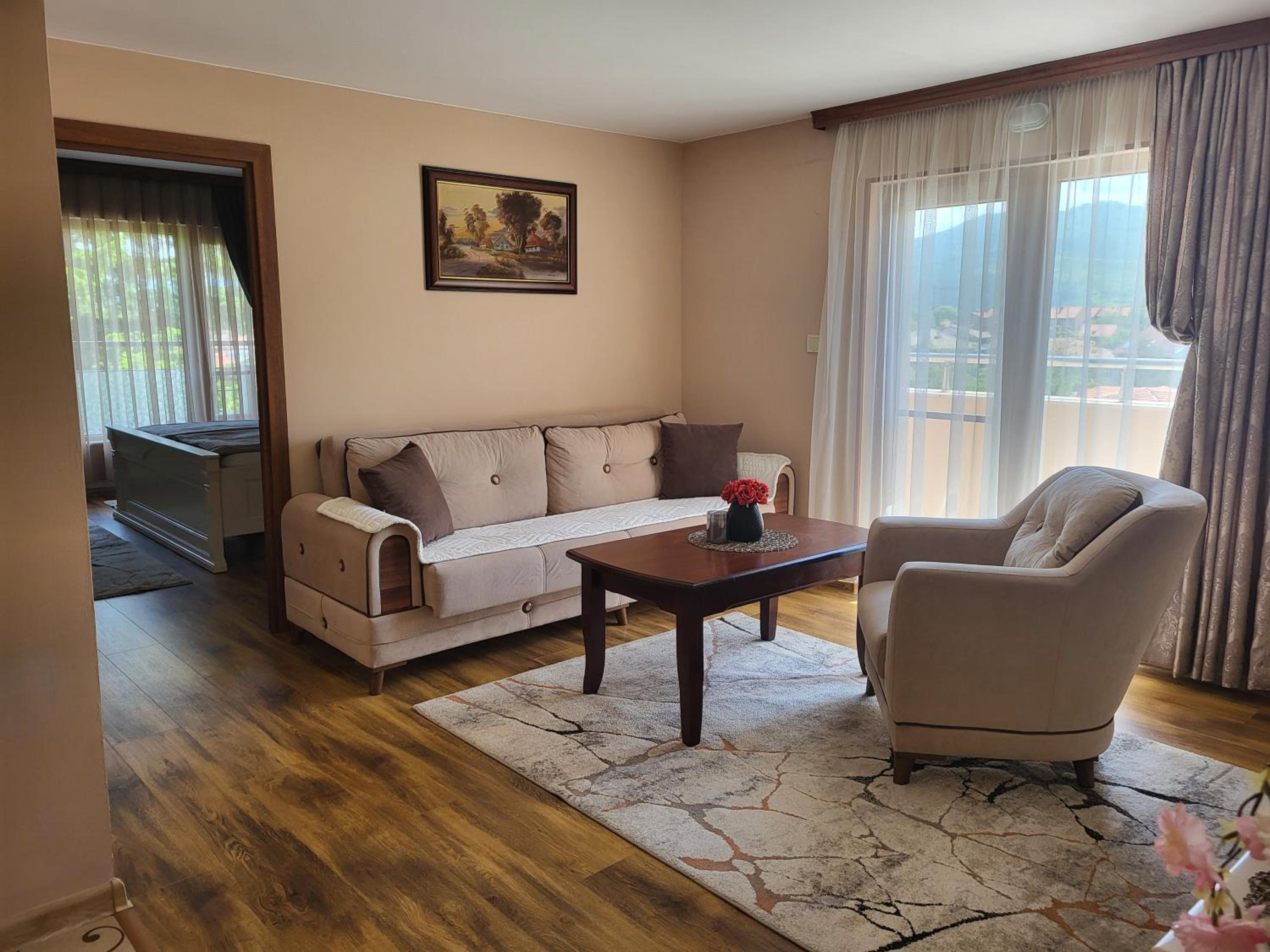 One-Bedroom Apartment - Photo 9