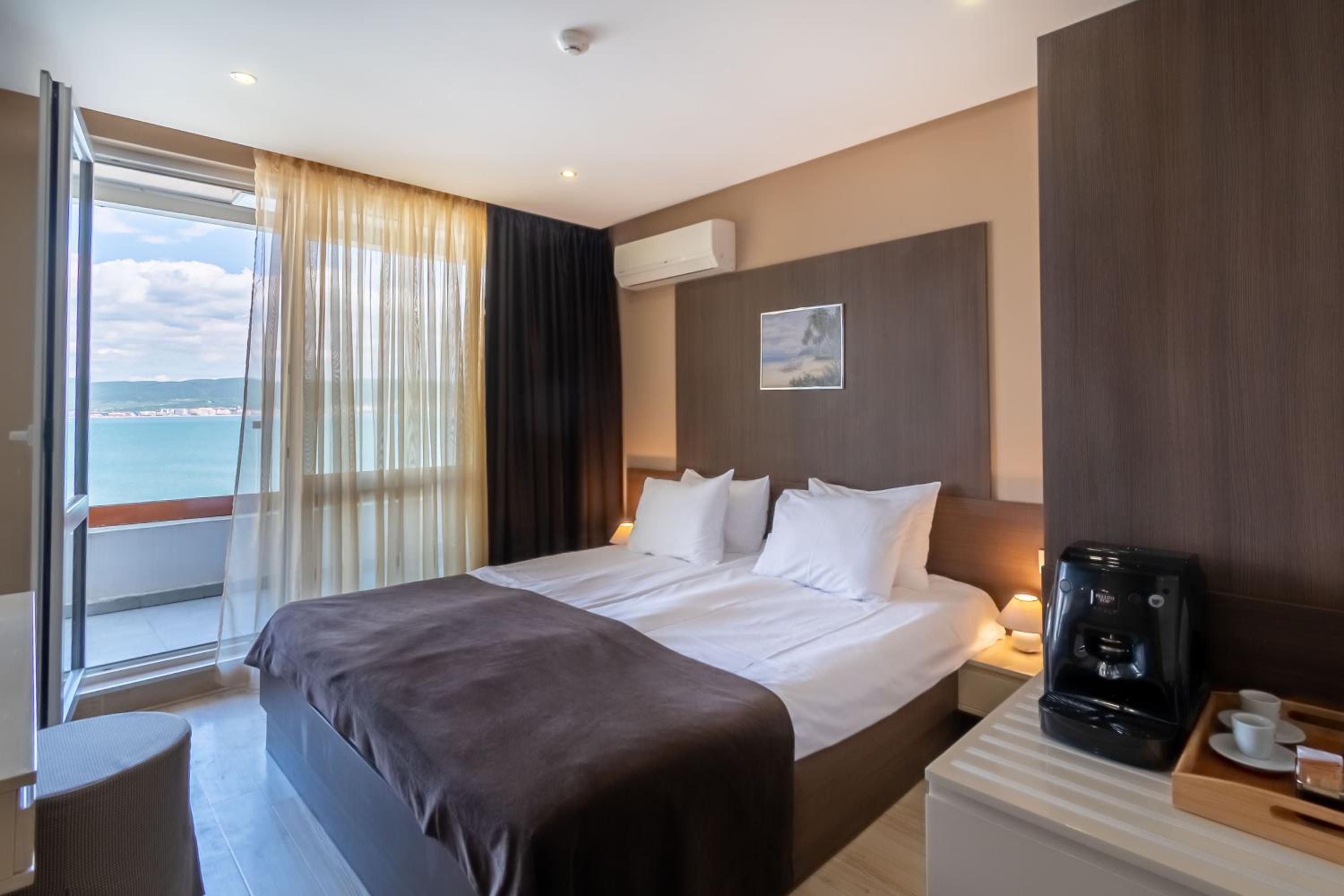 Double Room with Terrace photo 3