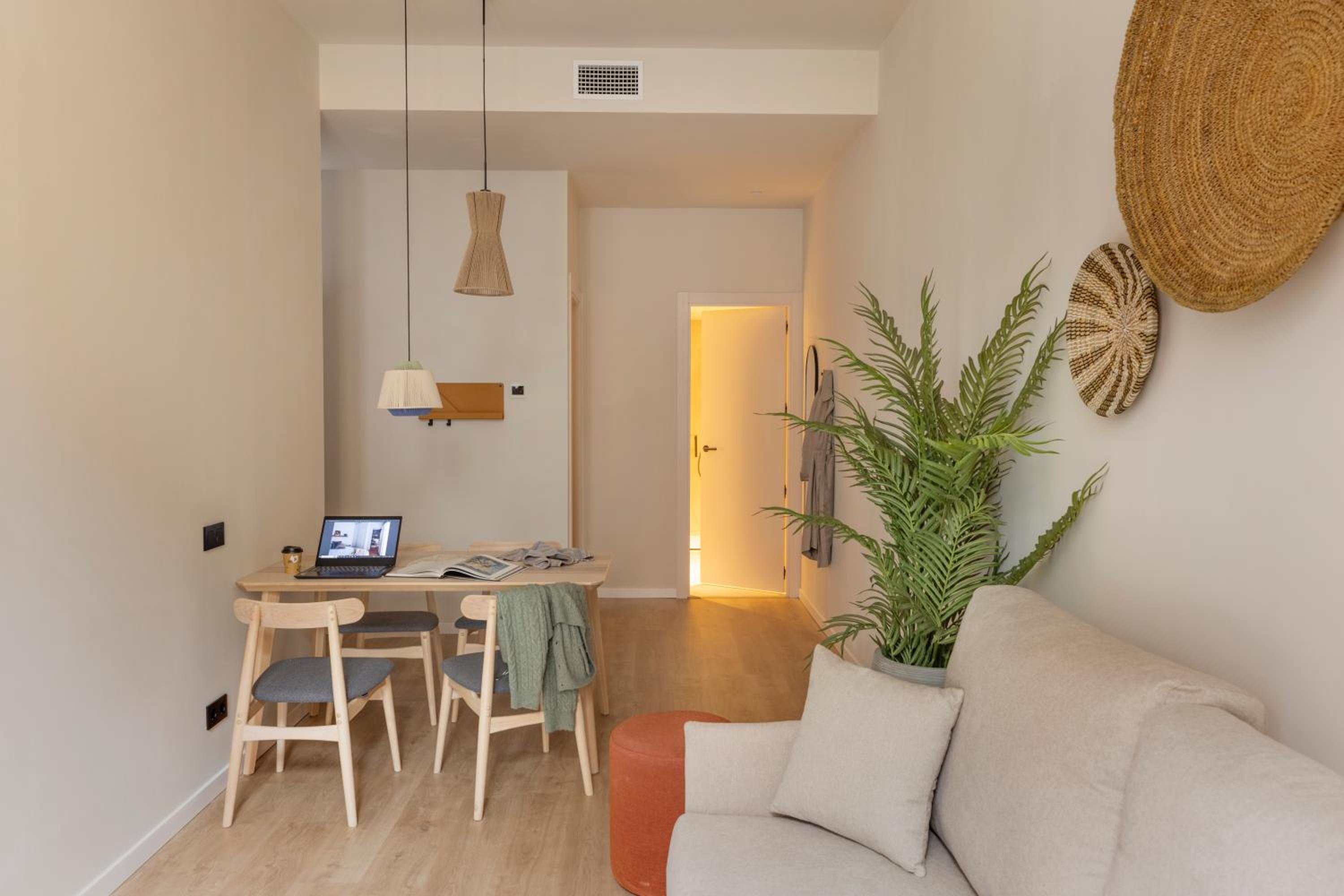 Apartment with Terrace photo 2