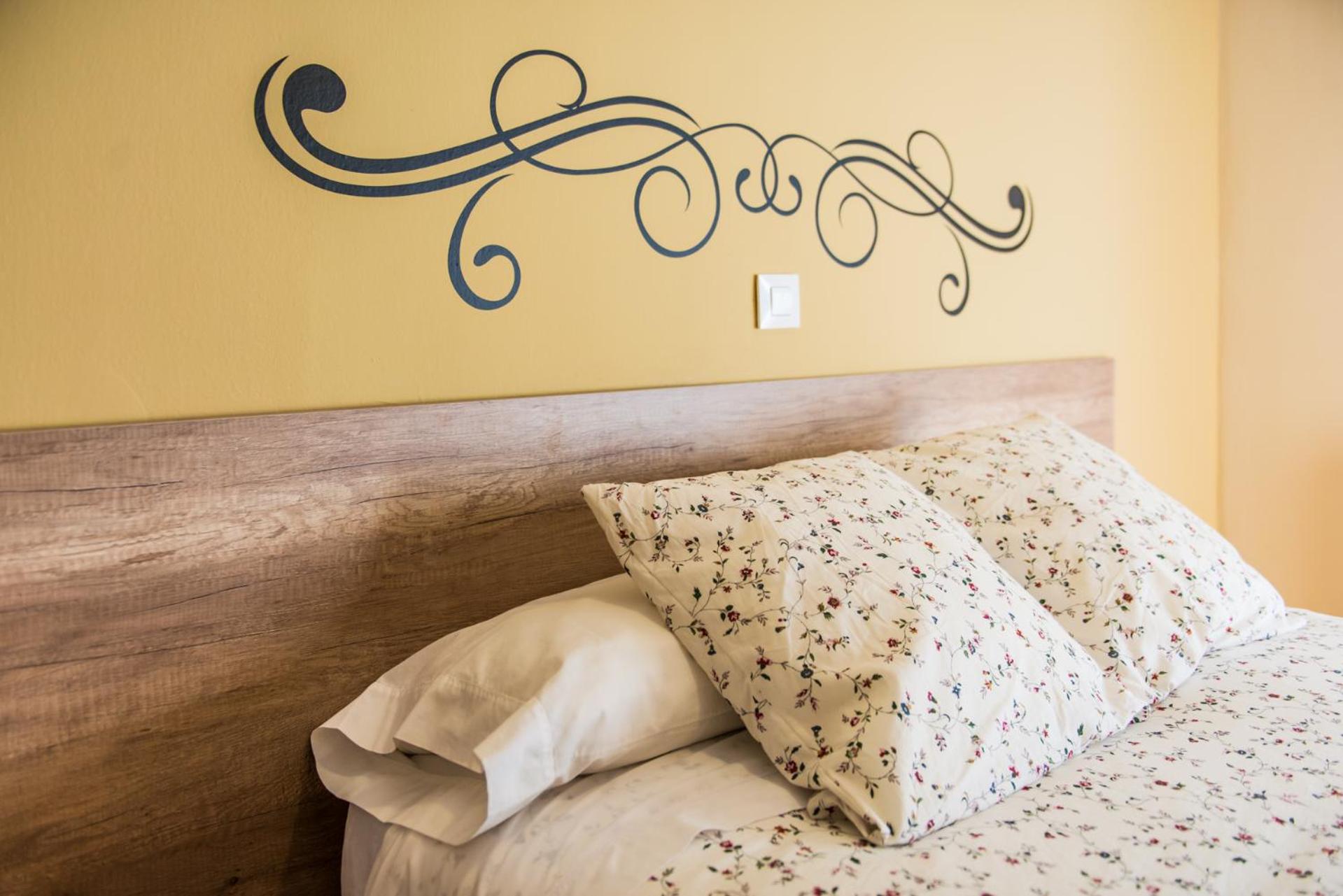 Double Room with Terrace (Double Bed) photo 2