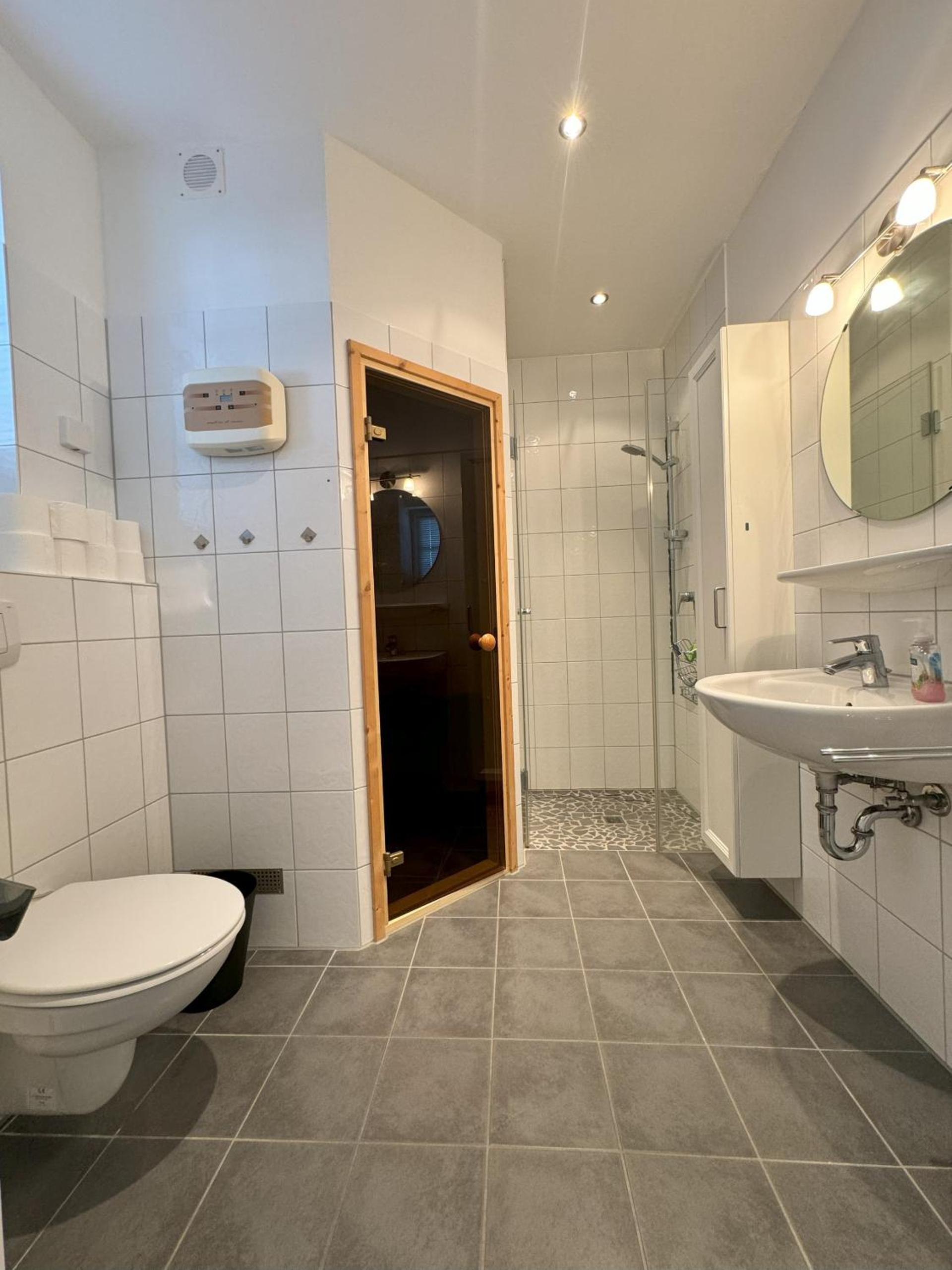 Apartment with Sauna photo 3
