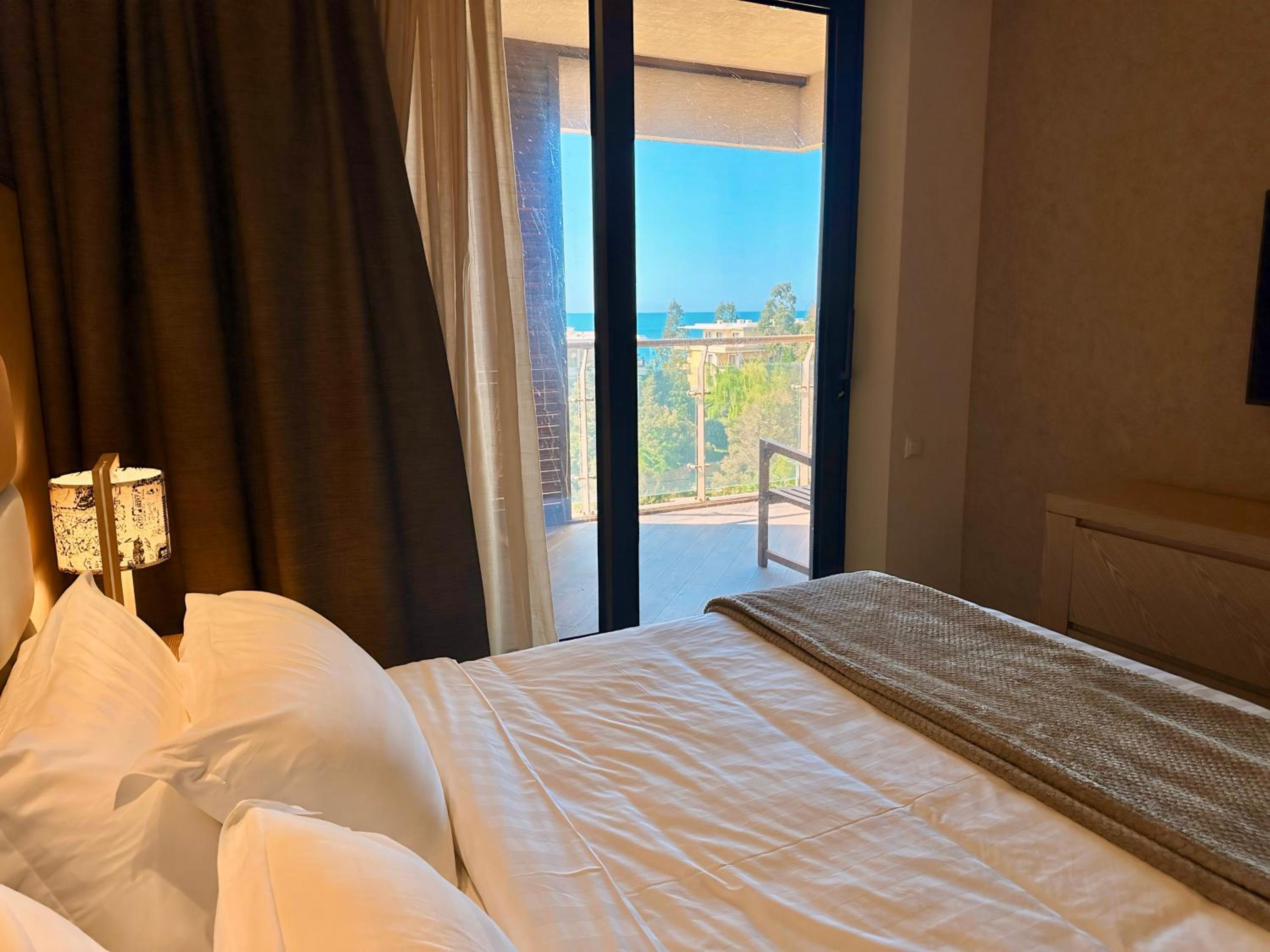 One-Bedroom Apartment with Sea View and Terrace