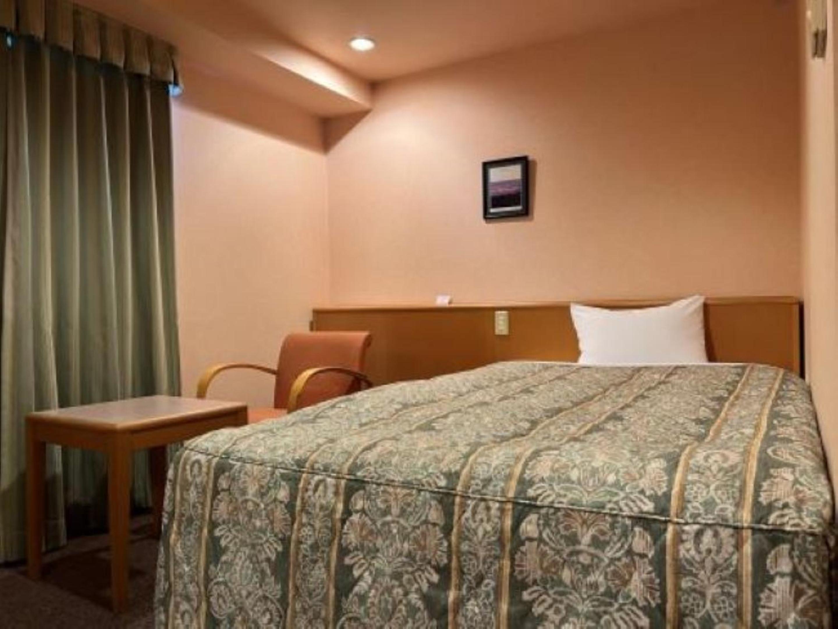 Deluxe Single Room - Non-Smoking photo 1