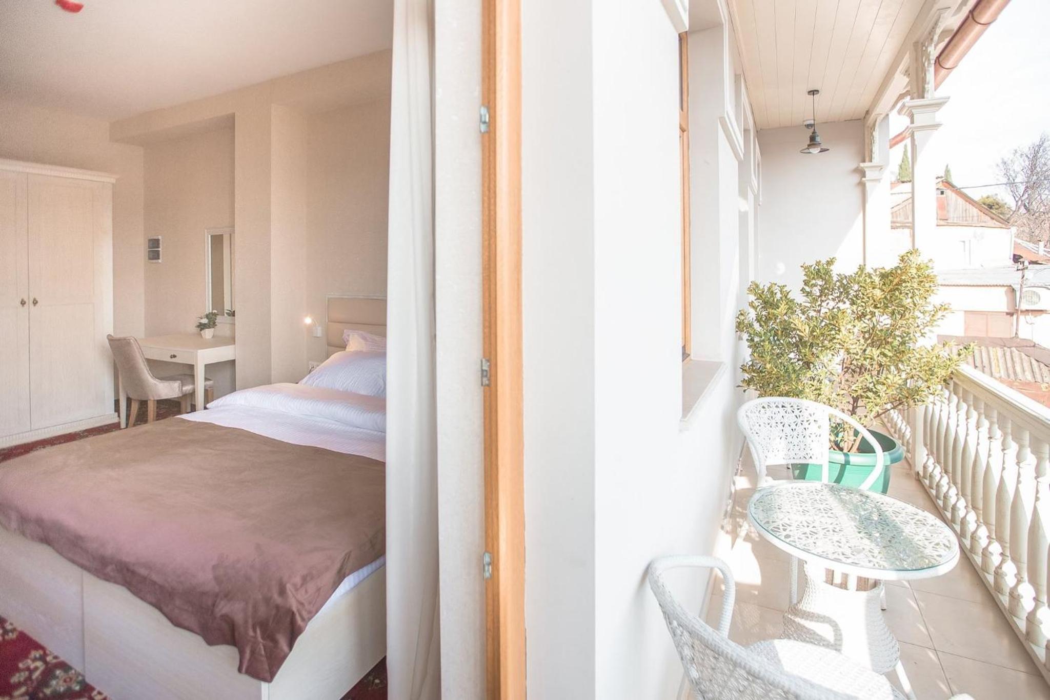 Double Or Twin Room With Balcony - Photo 2