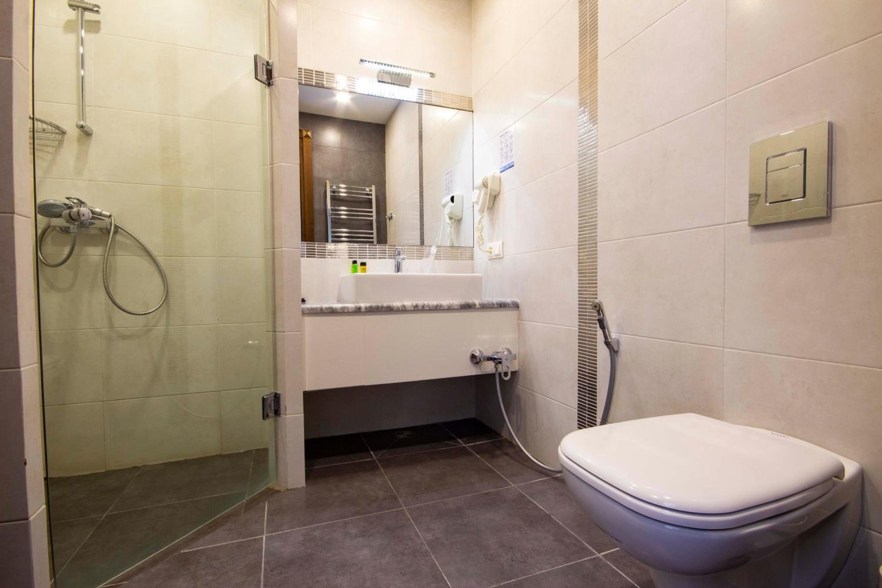 Double Or Twin Room - Photo 16