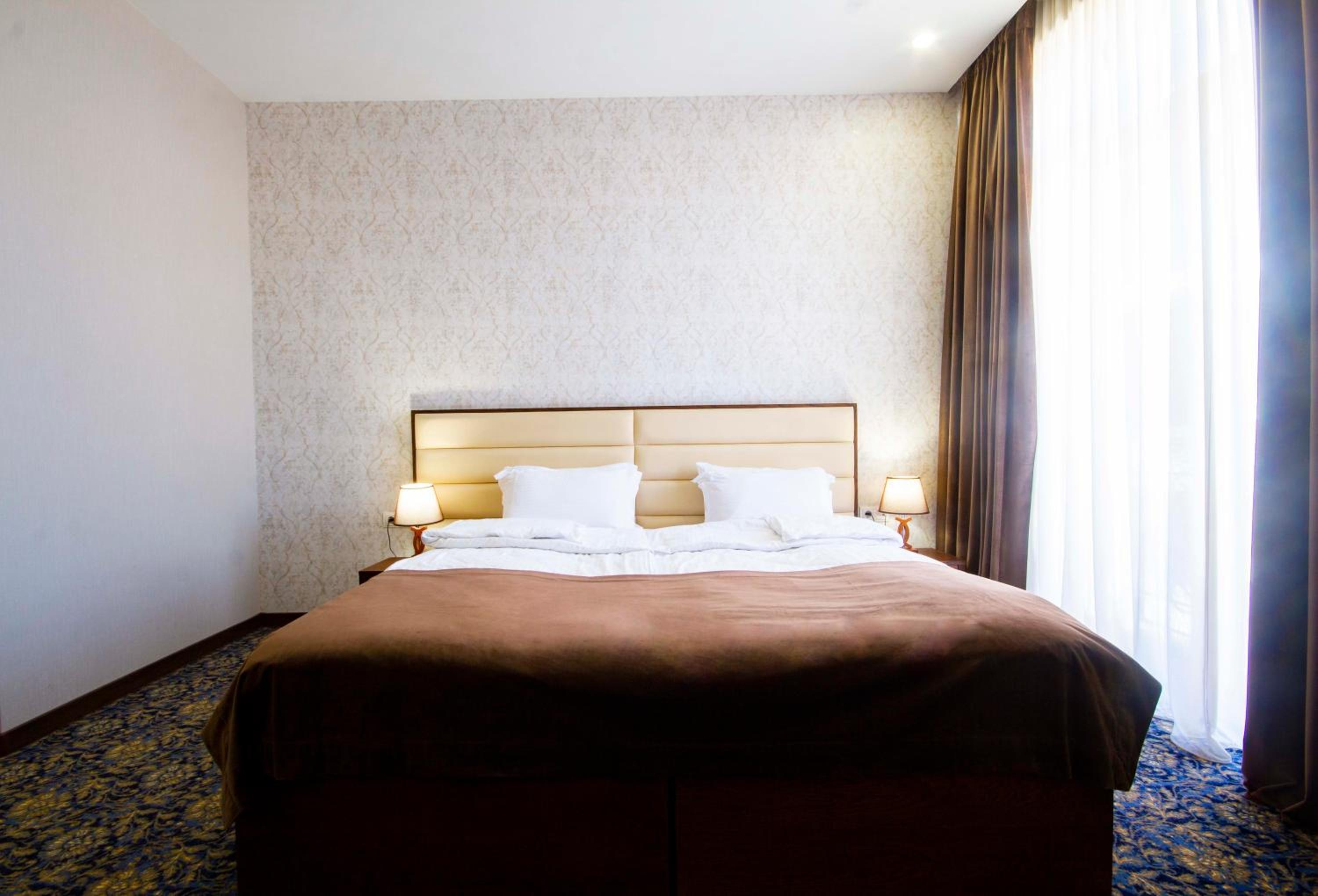 Double Or Twin Room - Photo 17