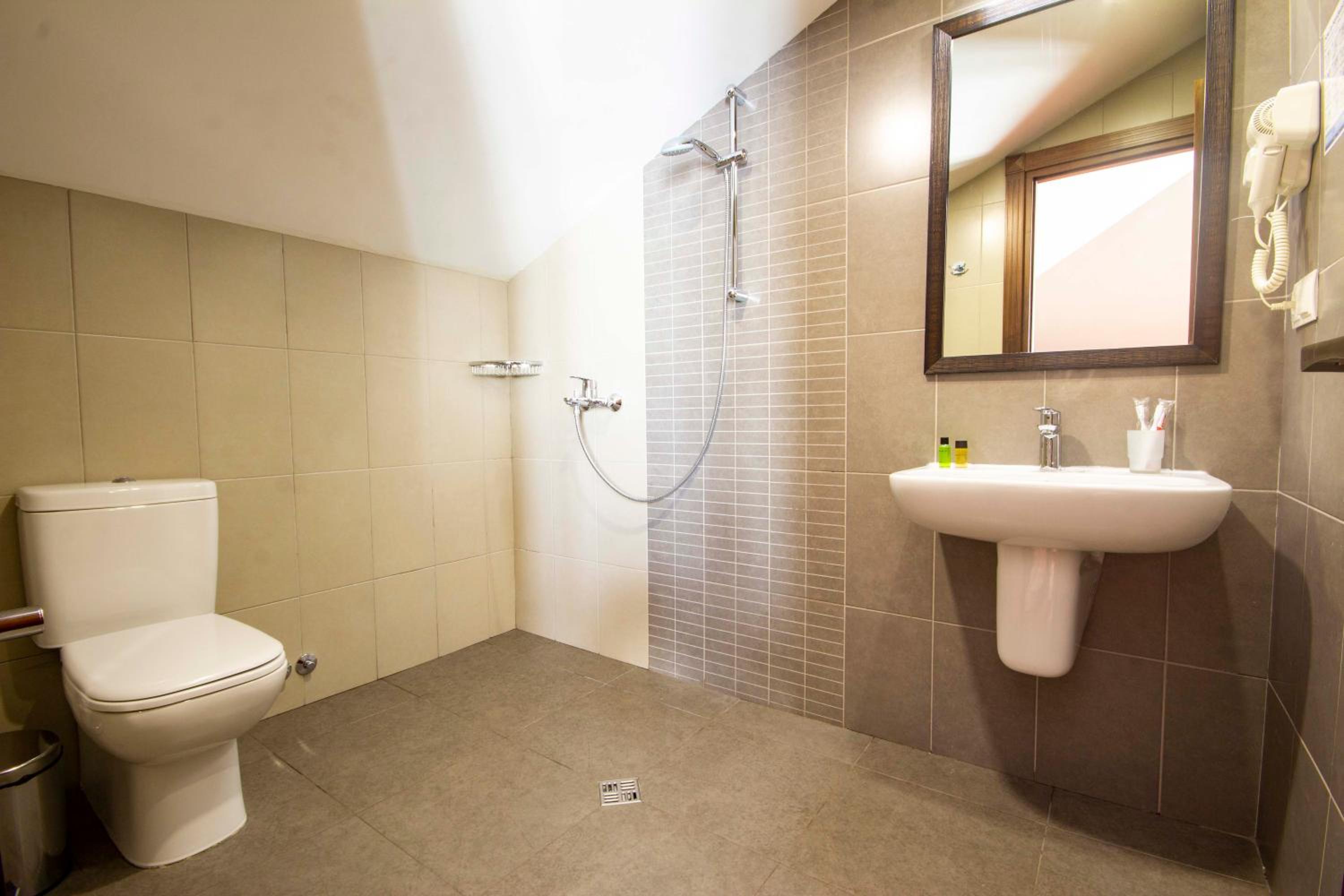 Double Room With Mountain View - Photo 4