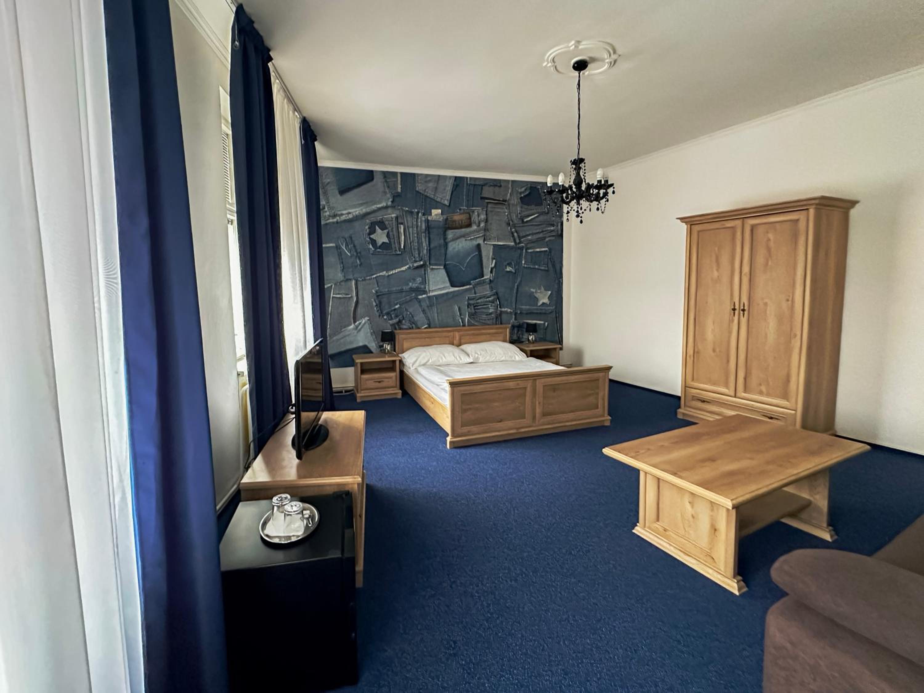 Deluxe Double Room with Bath photo 2