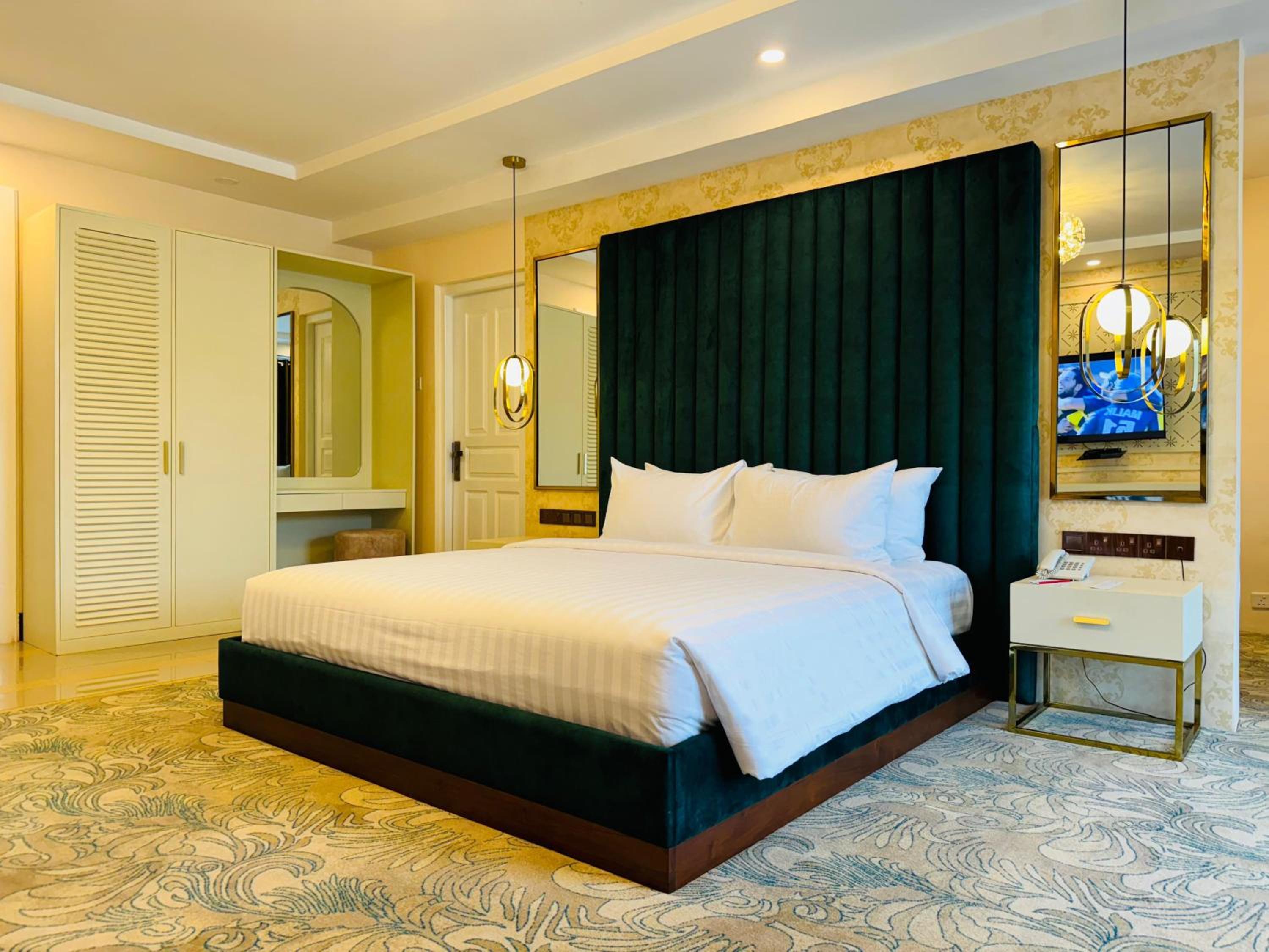 Junior Suite - Photo 6