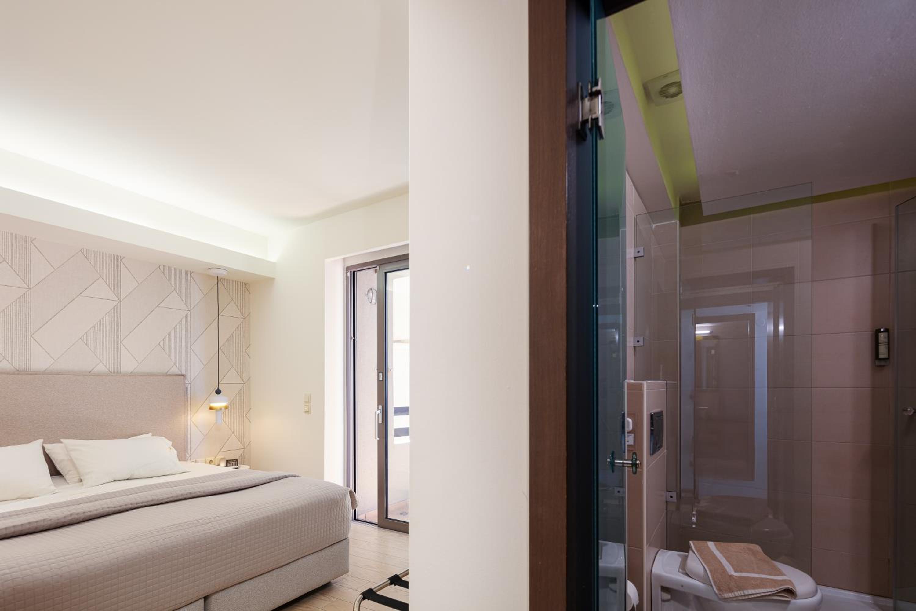 Junior Suite with Sea View photo 3