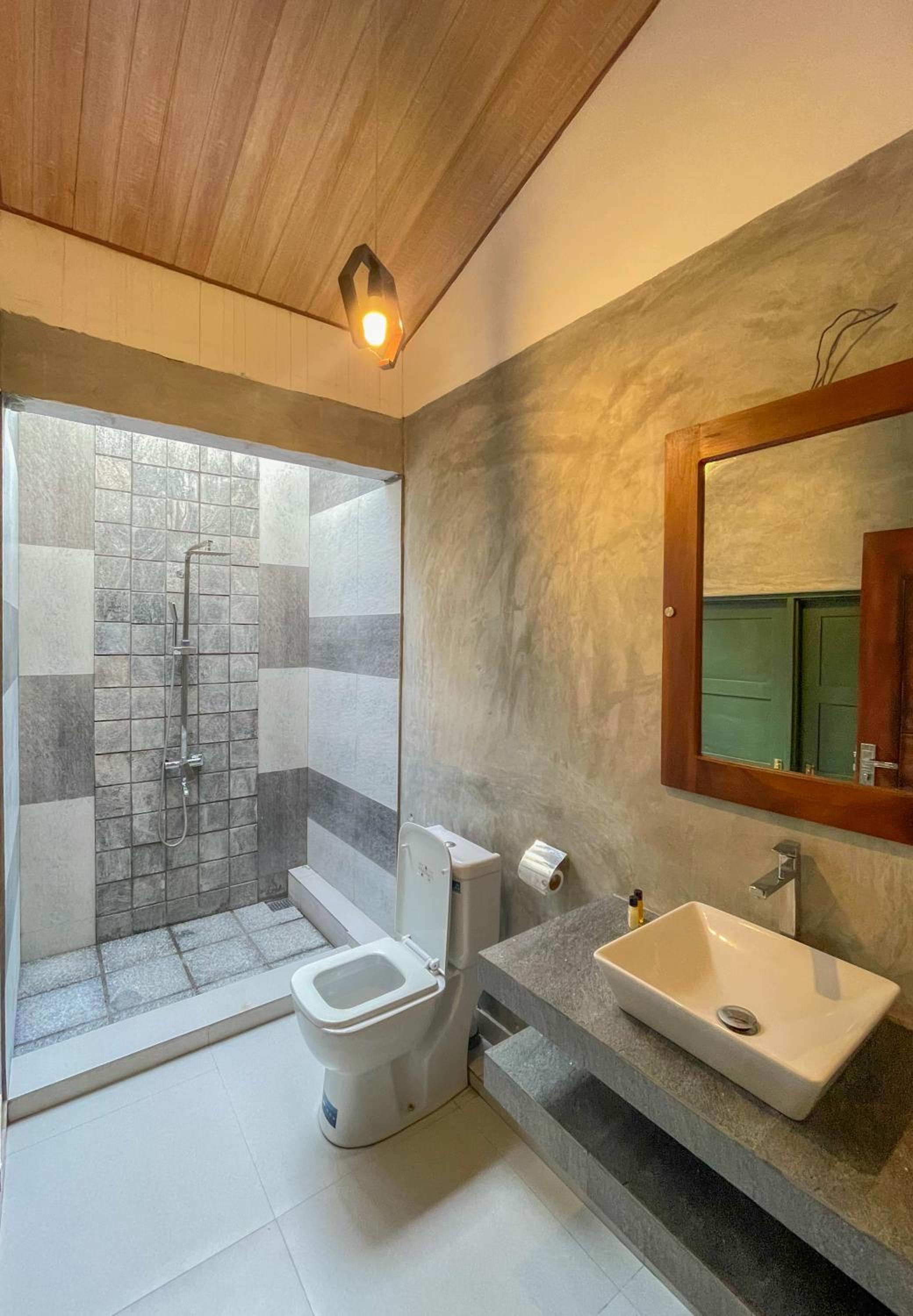 Double Room with Private Bathroom photo 3