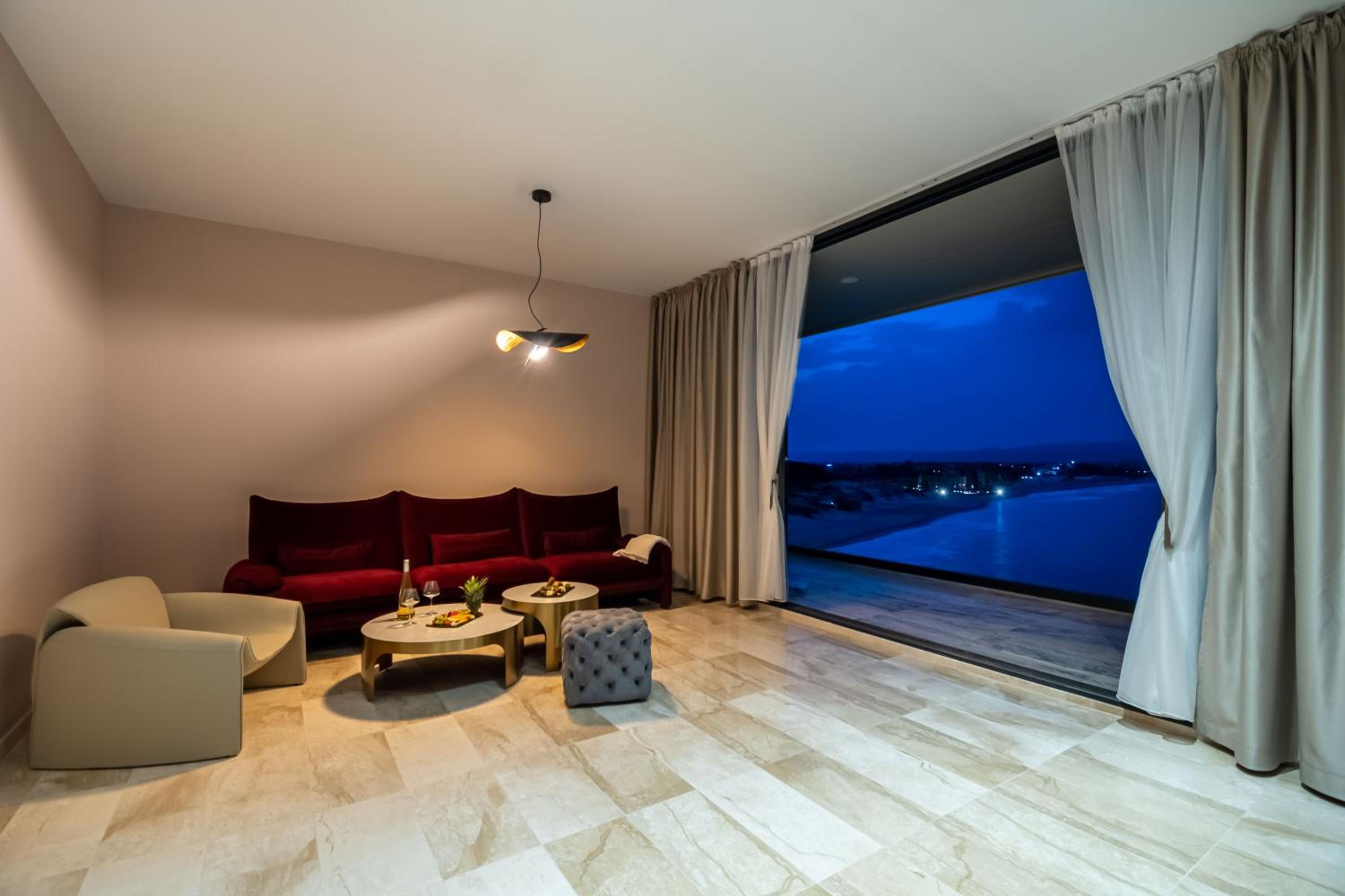 Penthouse Apartment photo 3