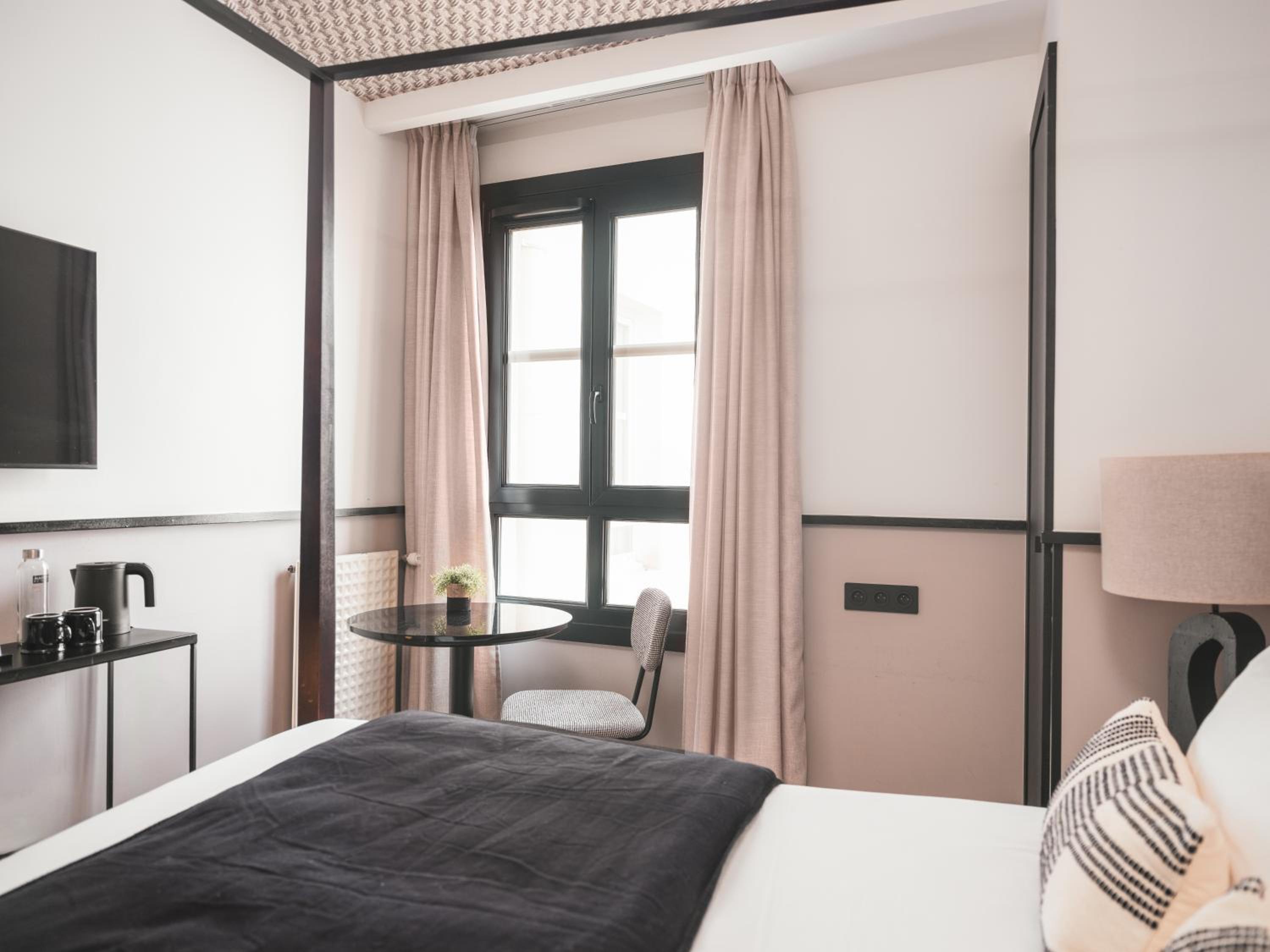 Cozy Room - Photo 6