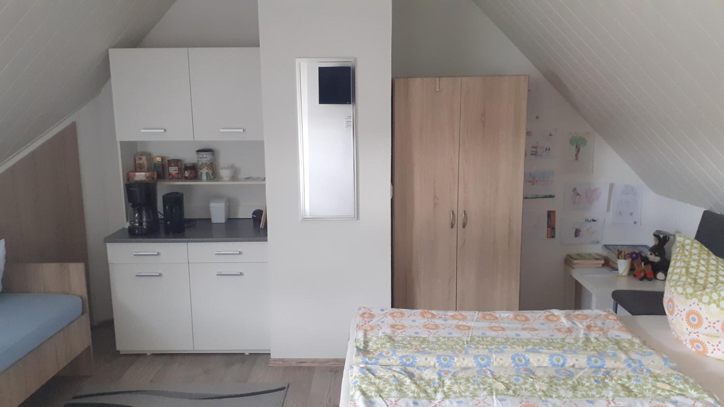 Triple Room with Private Bathroom - Photo 1