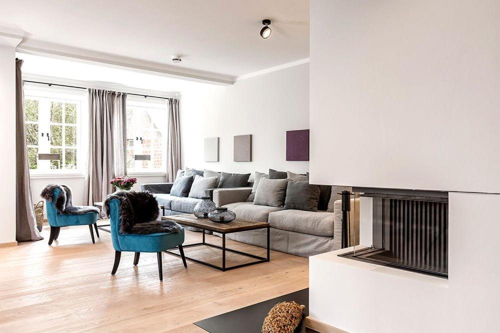 Three-Bedroom House photo 1