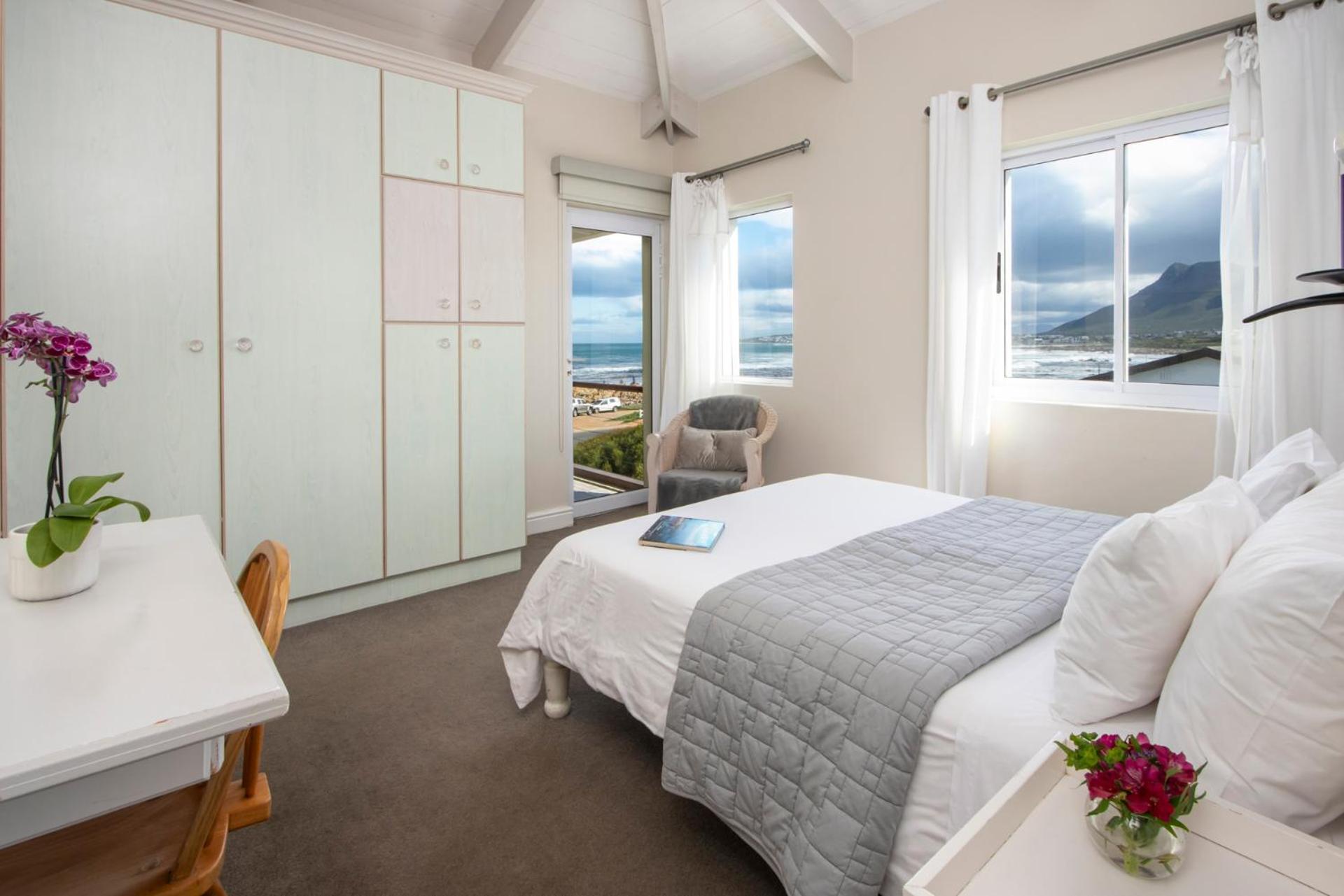 Deluxe Queen Room - Photo 1