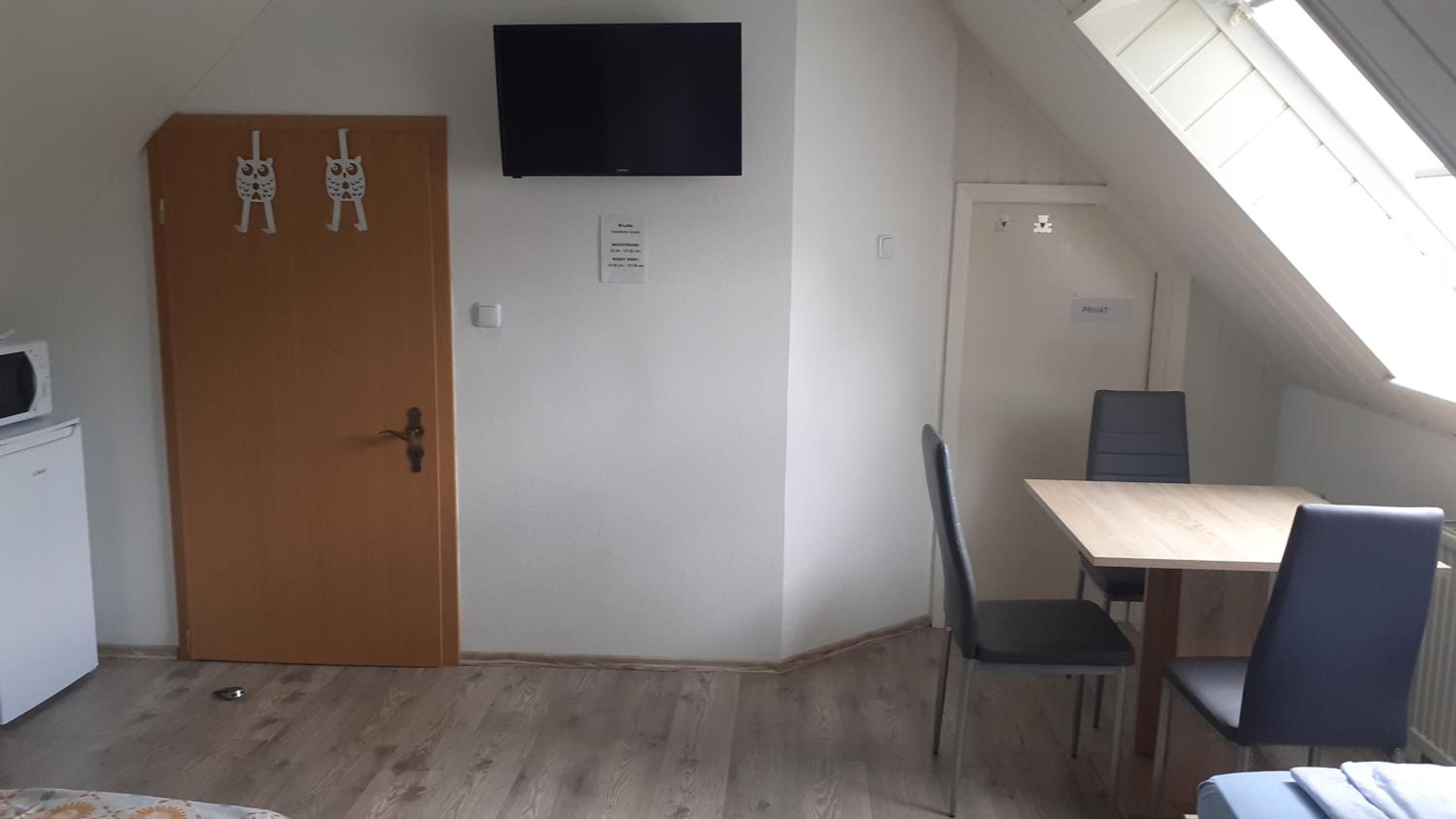 Triple Room with Private Bathroom - Photo 6